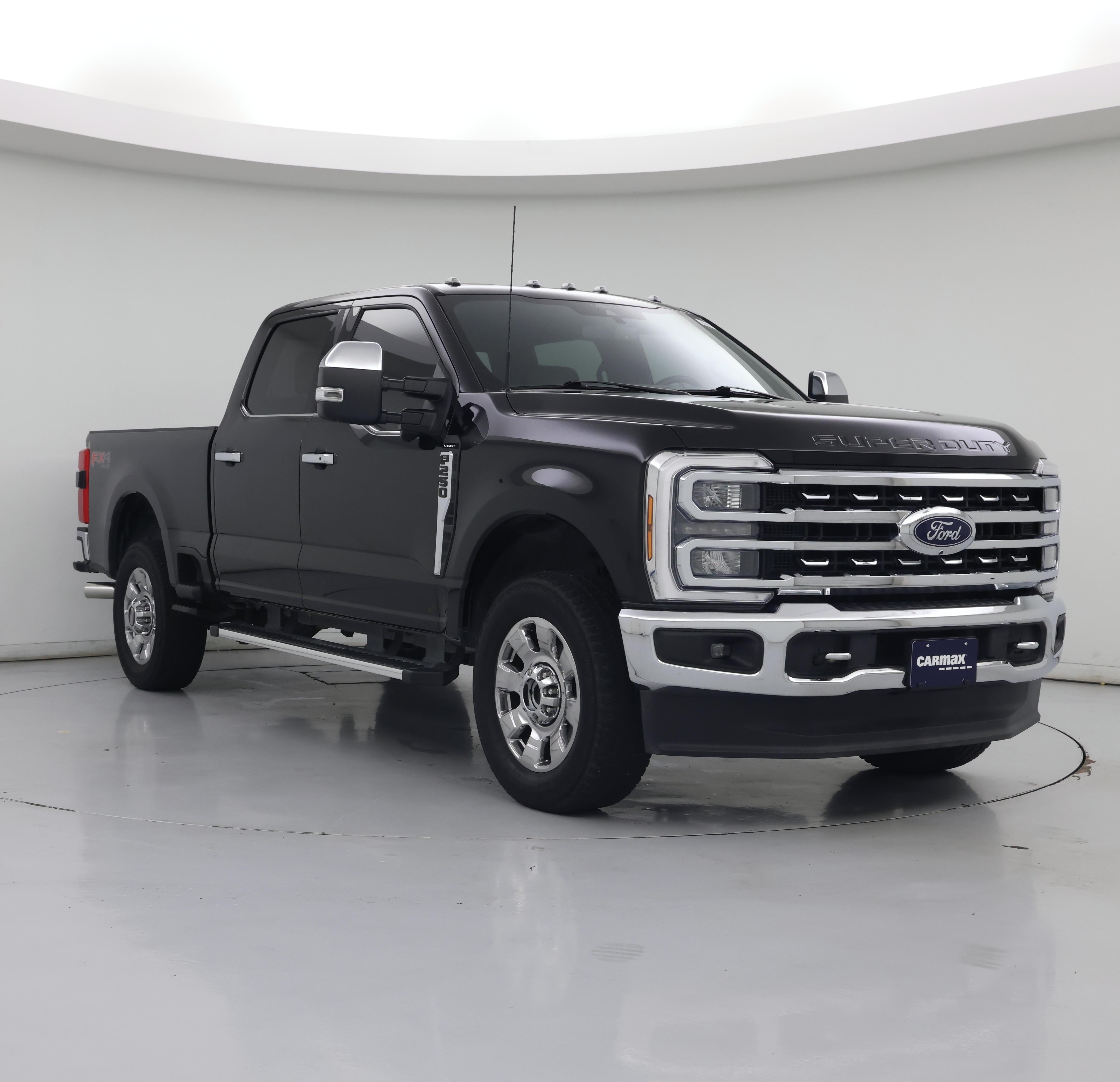 Black 2024 Ford F-250 Super Duty Lariat Crew Cab 4WD Pickup Truck Four-Wheel Drive Automatic