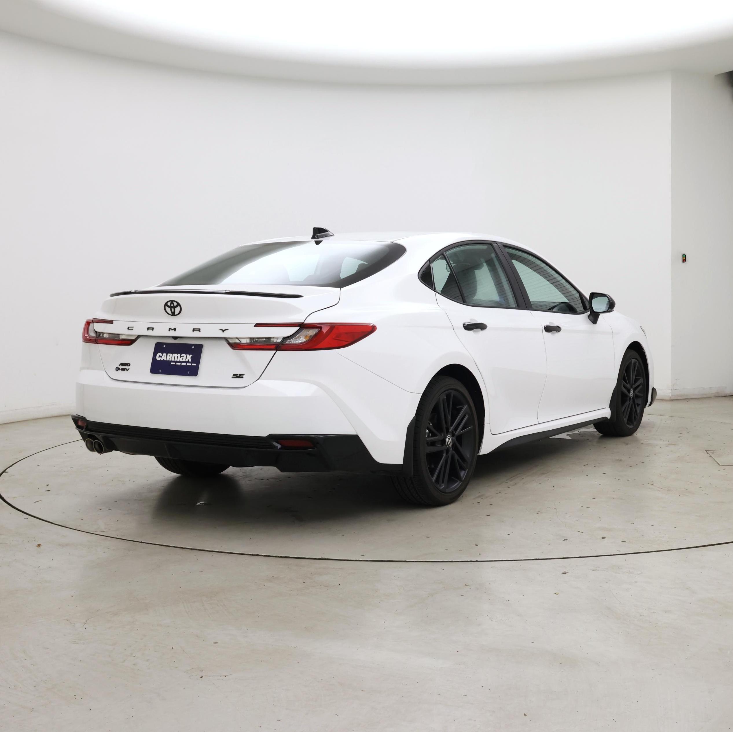 Thumbnail: 2026 Toyota Camry - 8