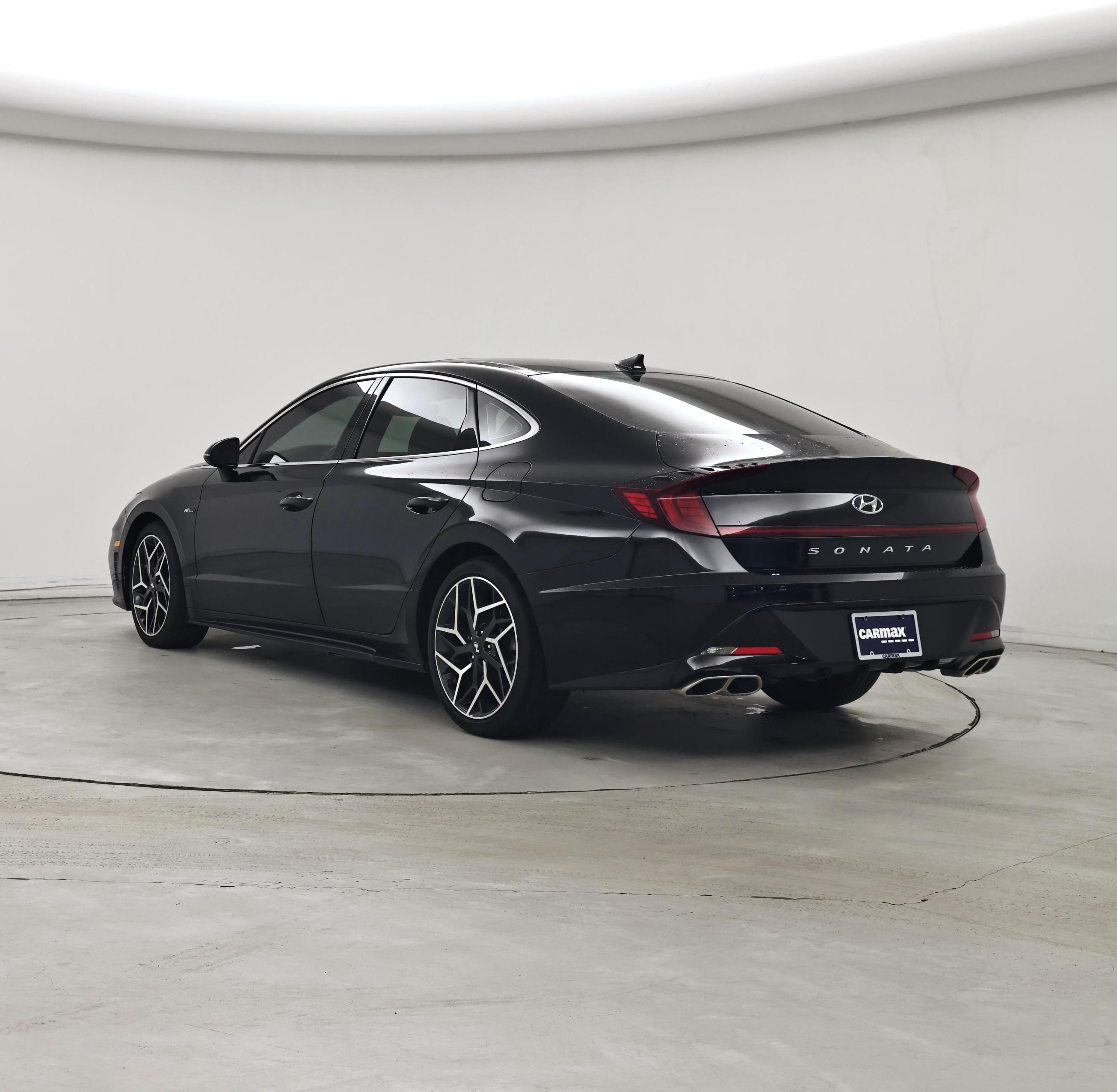 Thumbnail: 2023 Hyundai Sonata - 2