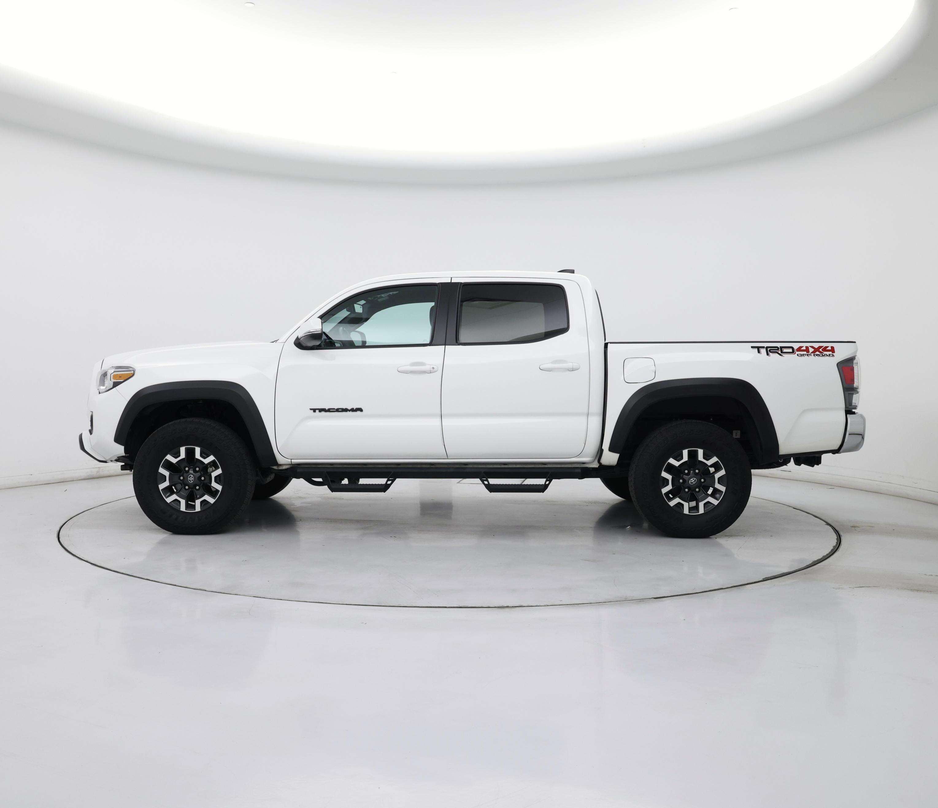 Thumbnail: 2023 Toyota Tacoma - 3
