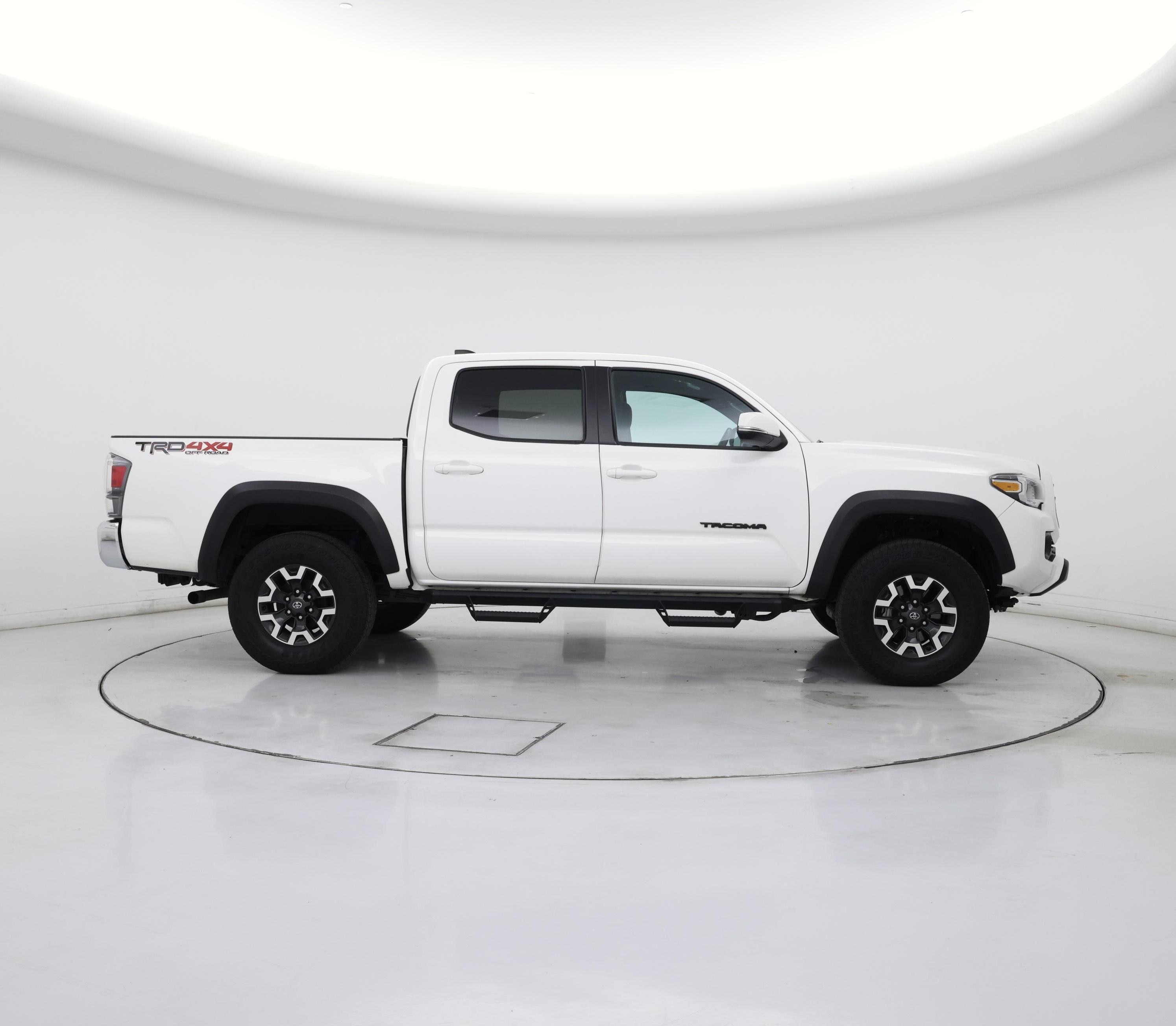 Thumbnail: 2023 Toyota Tacoma - 7