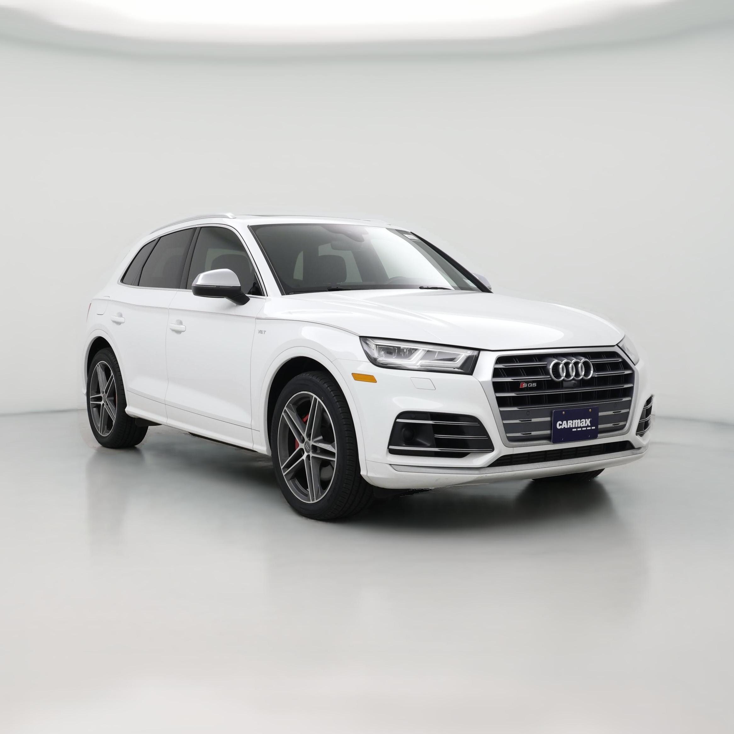 Thumbnail: 2018 Audi SQ5 - 1