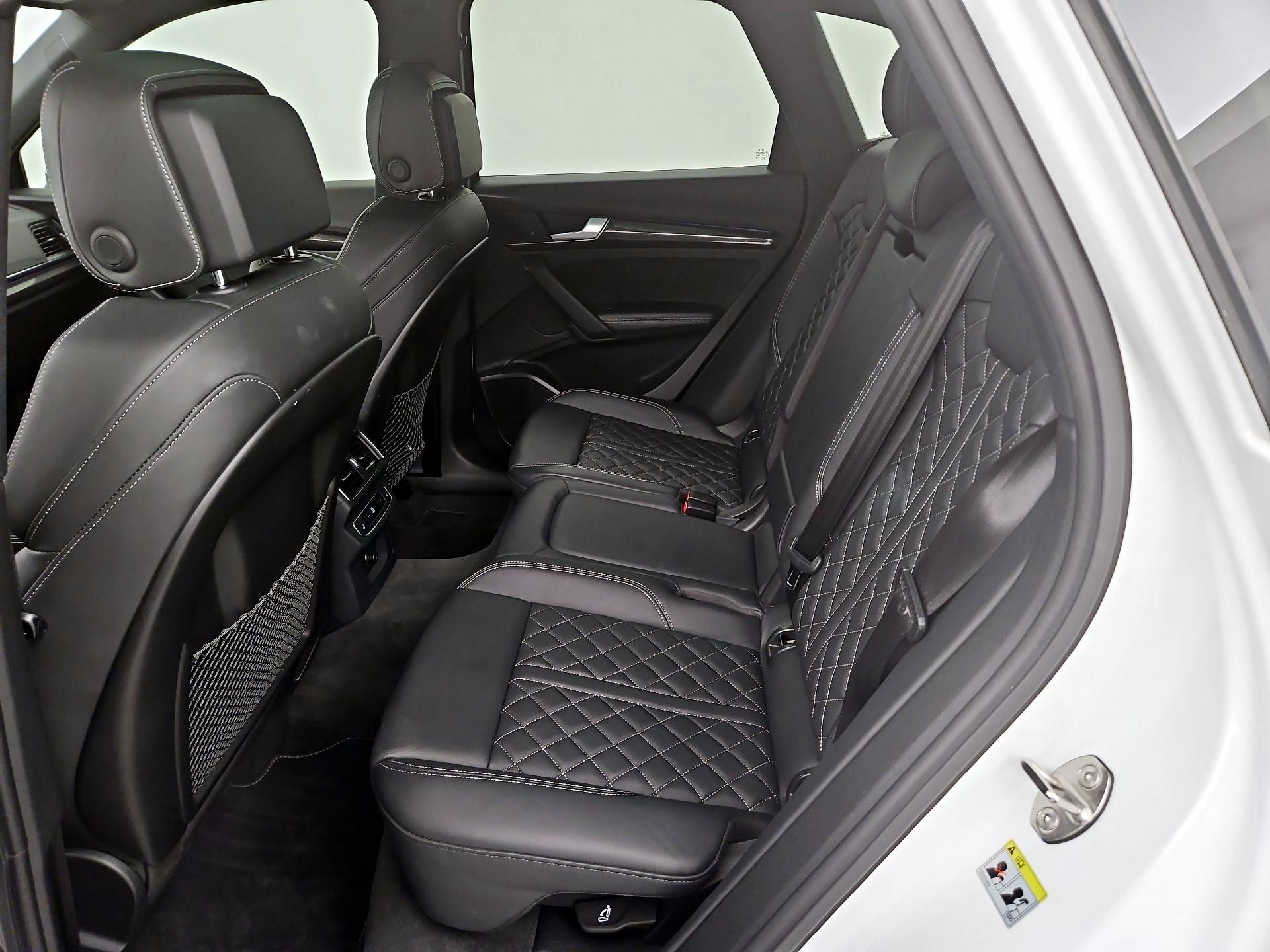 Thumbnail: 2018 Audi SQ5 - 20