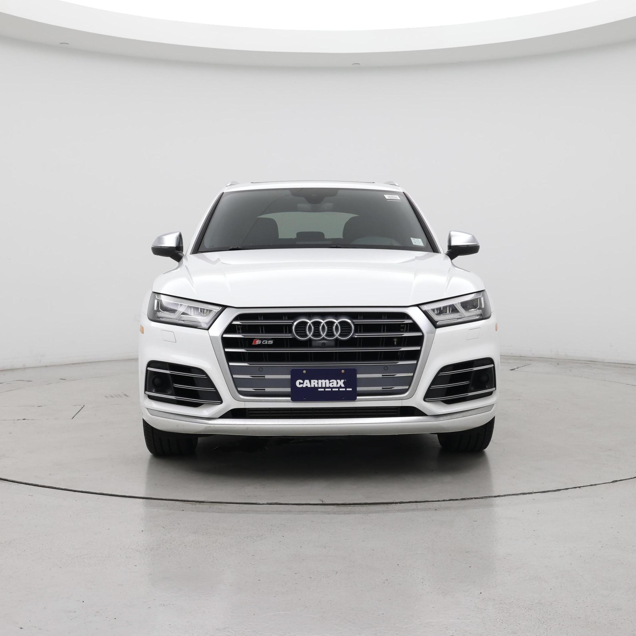 Thumbnail: 2018 Audi SQ5 - 5