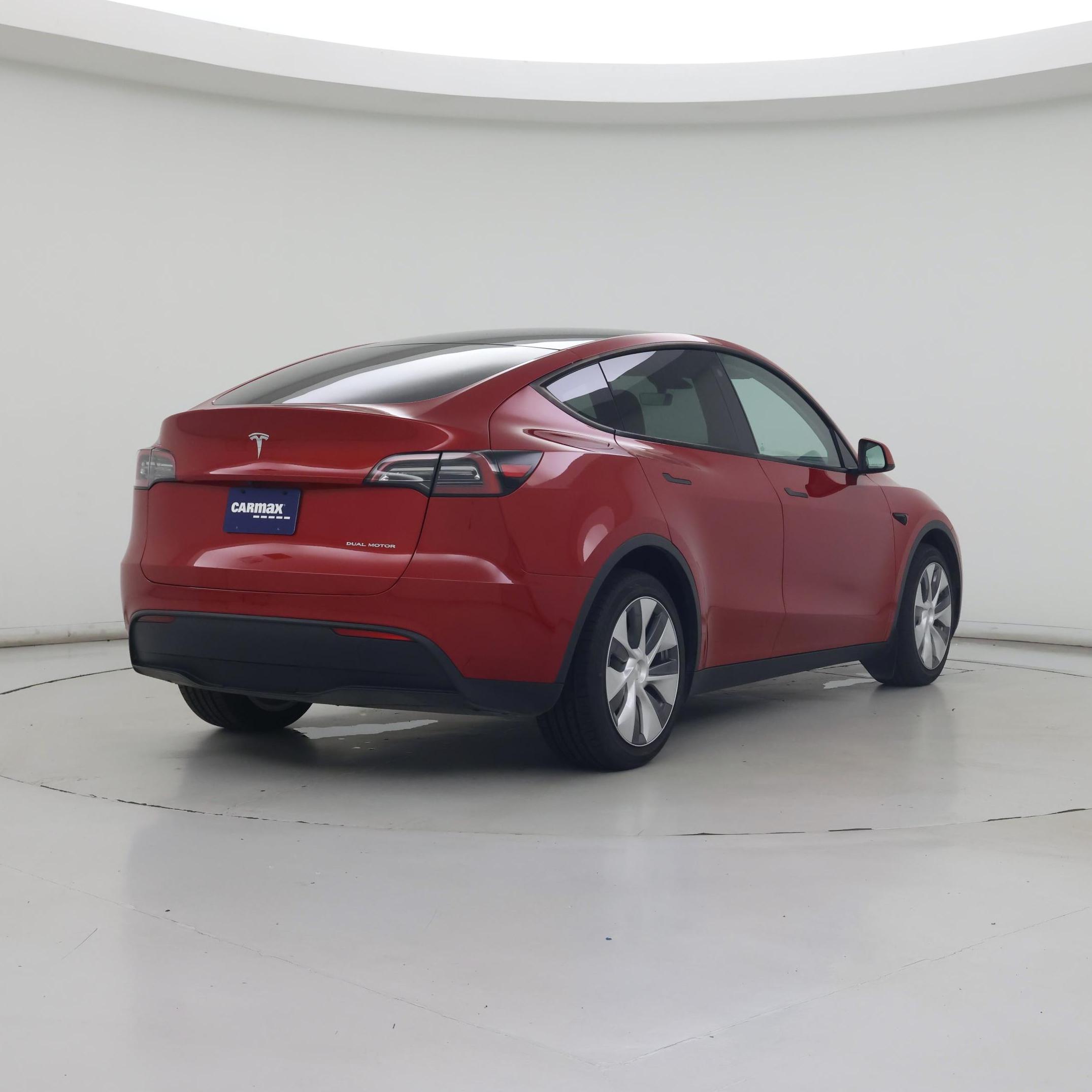 Thumbnail: 2023 Tesla Model Y - 8