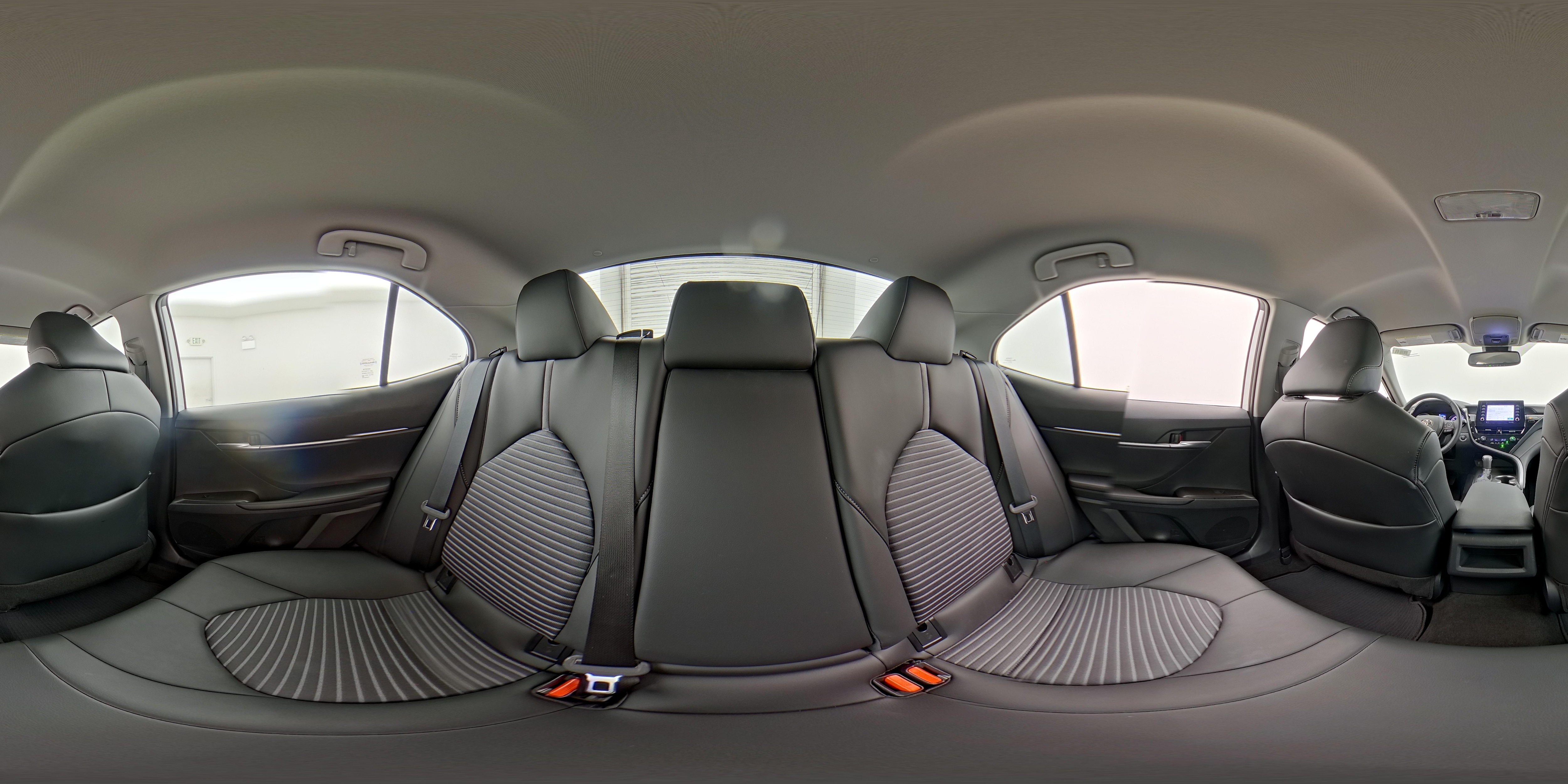 2023 Toyota Camry SE - Photo 25