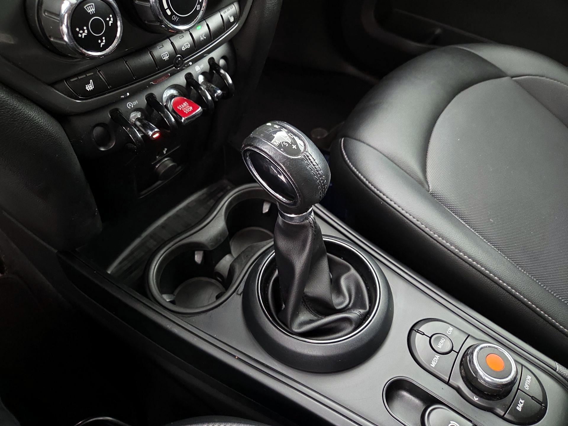 Thumbnail: 2019 MINI Cooper Countryman - 16
