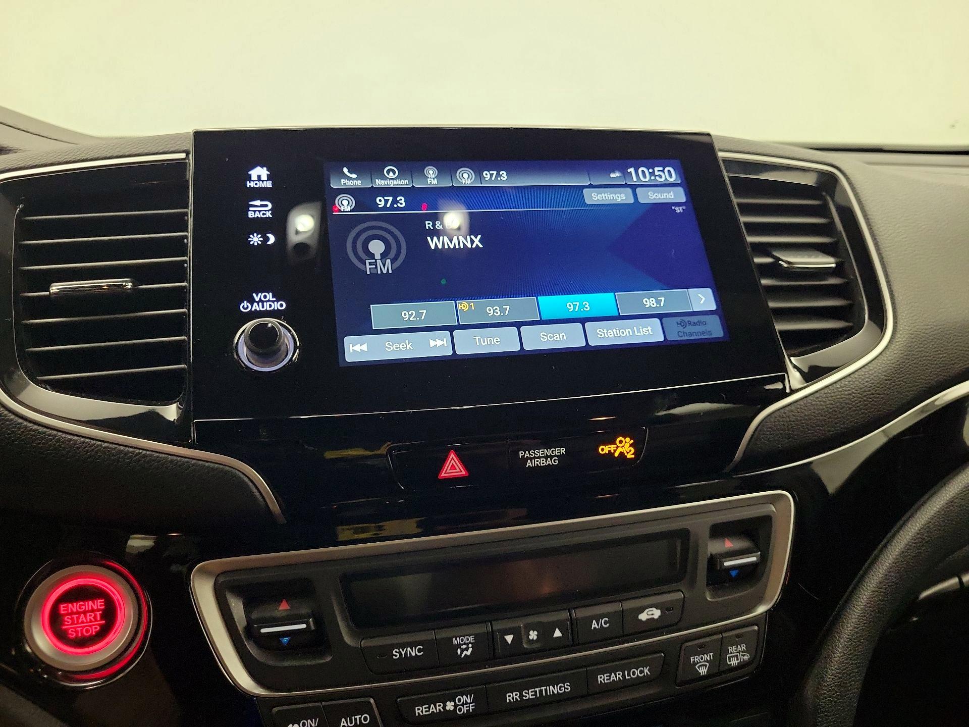 Thumbnail: 2020 Honda Pilot - 15