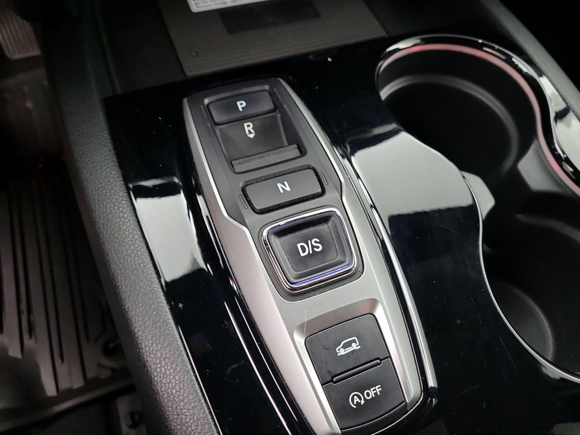Thumbnail: 2020 Honda Pilot - 17