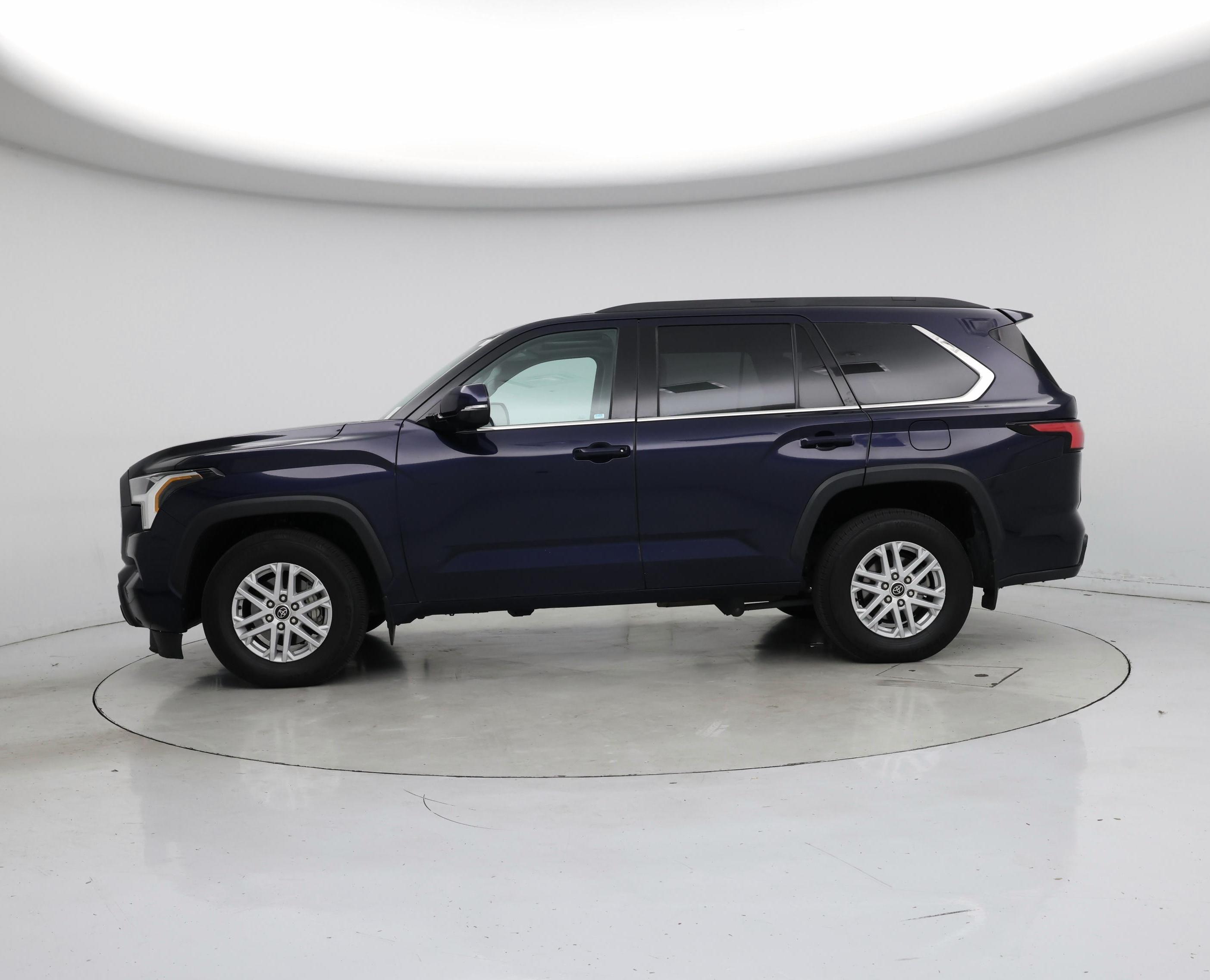 Thumbnail: 2023 Toyota Sequoia - 3