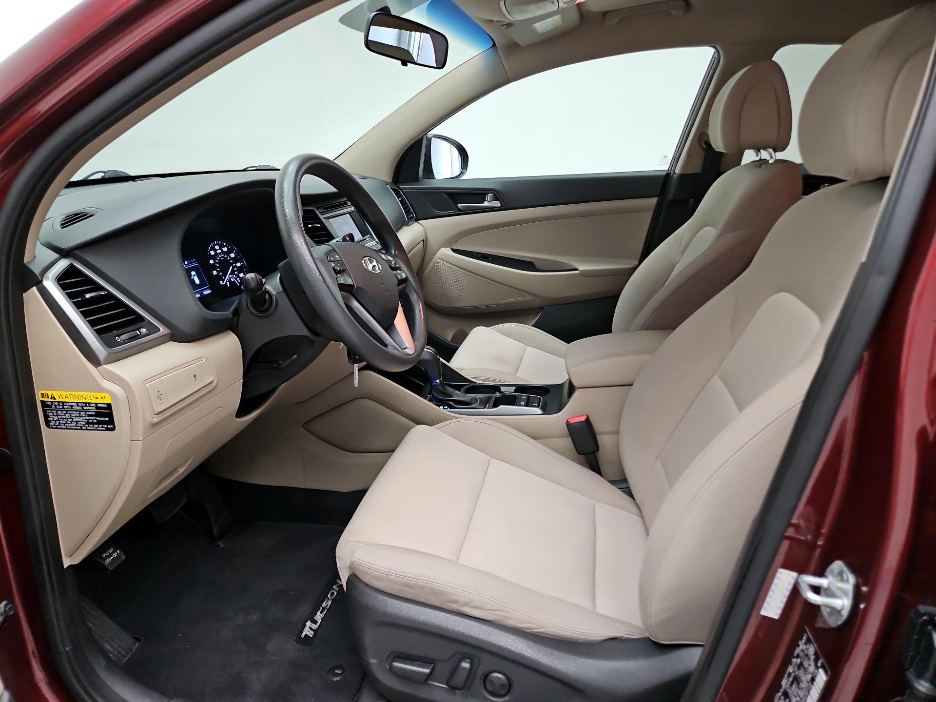 Thumbnail: 2017 Hyundai Tucson - 11