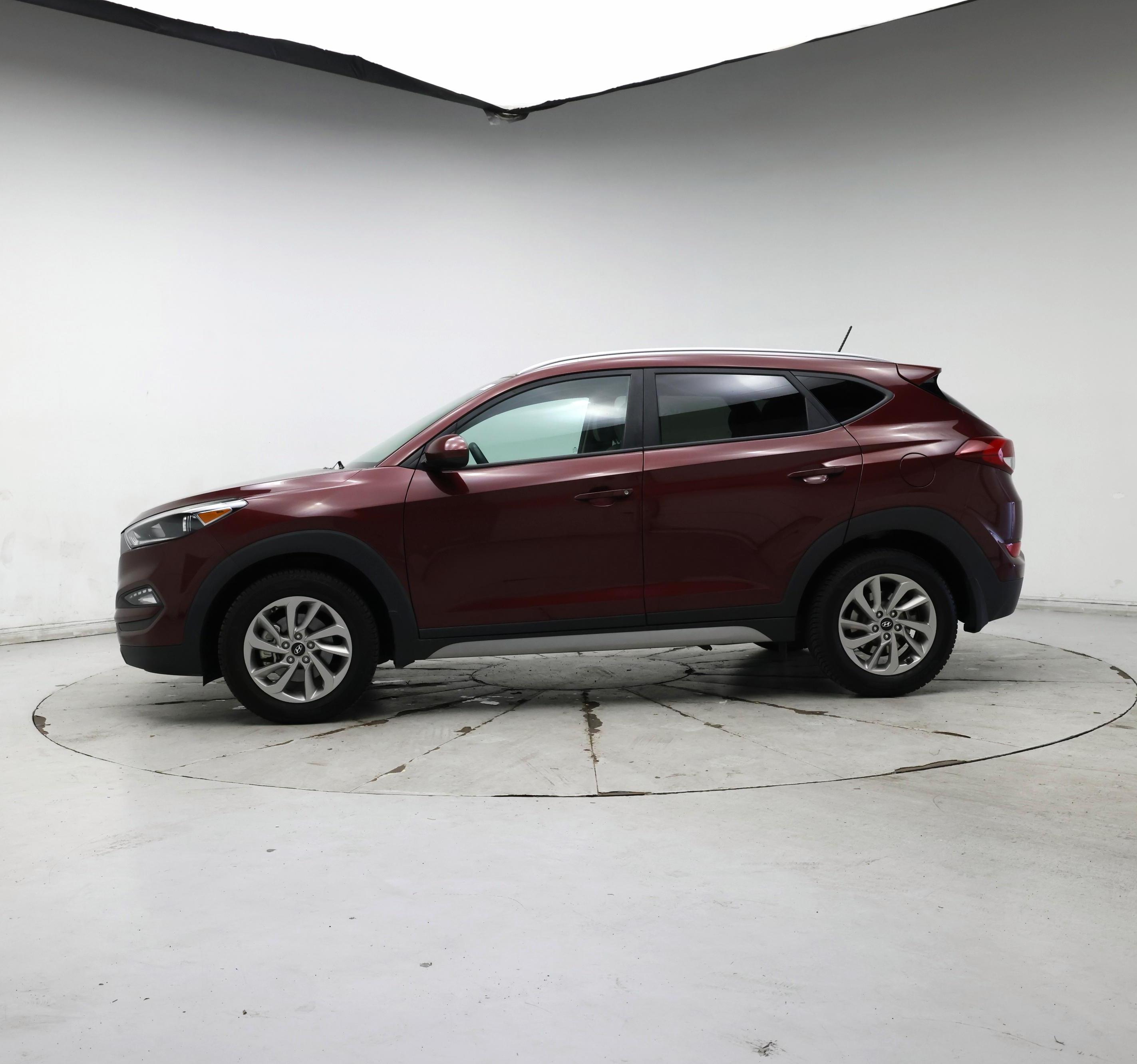Thumbnail: 2017 Hyundai Tucson - 3