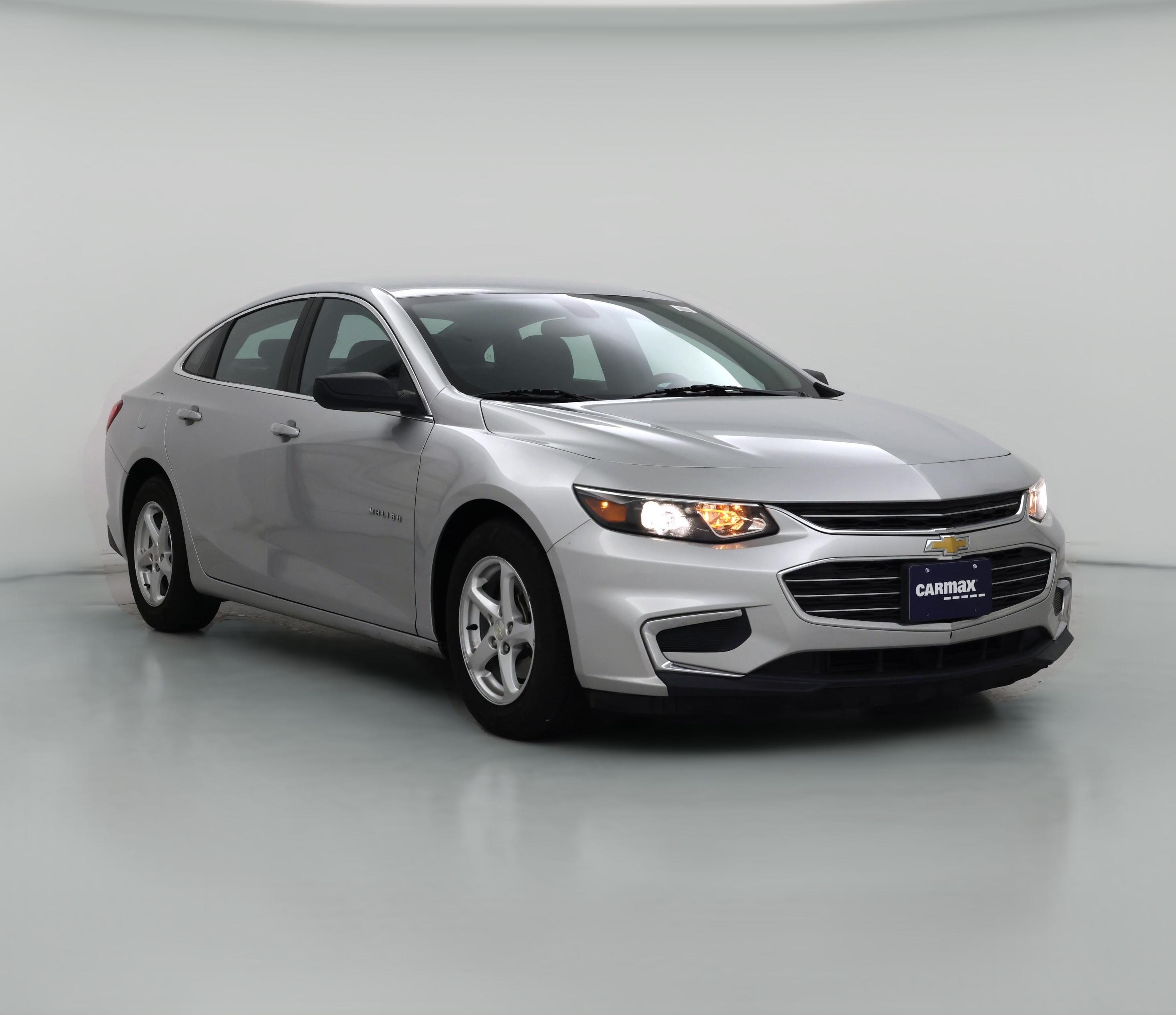 Thumbnail: 2017 Chevrolet Malibu - 1