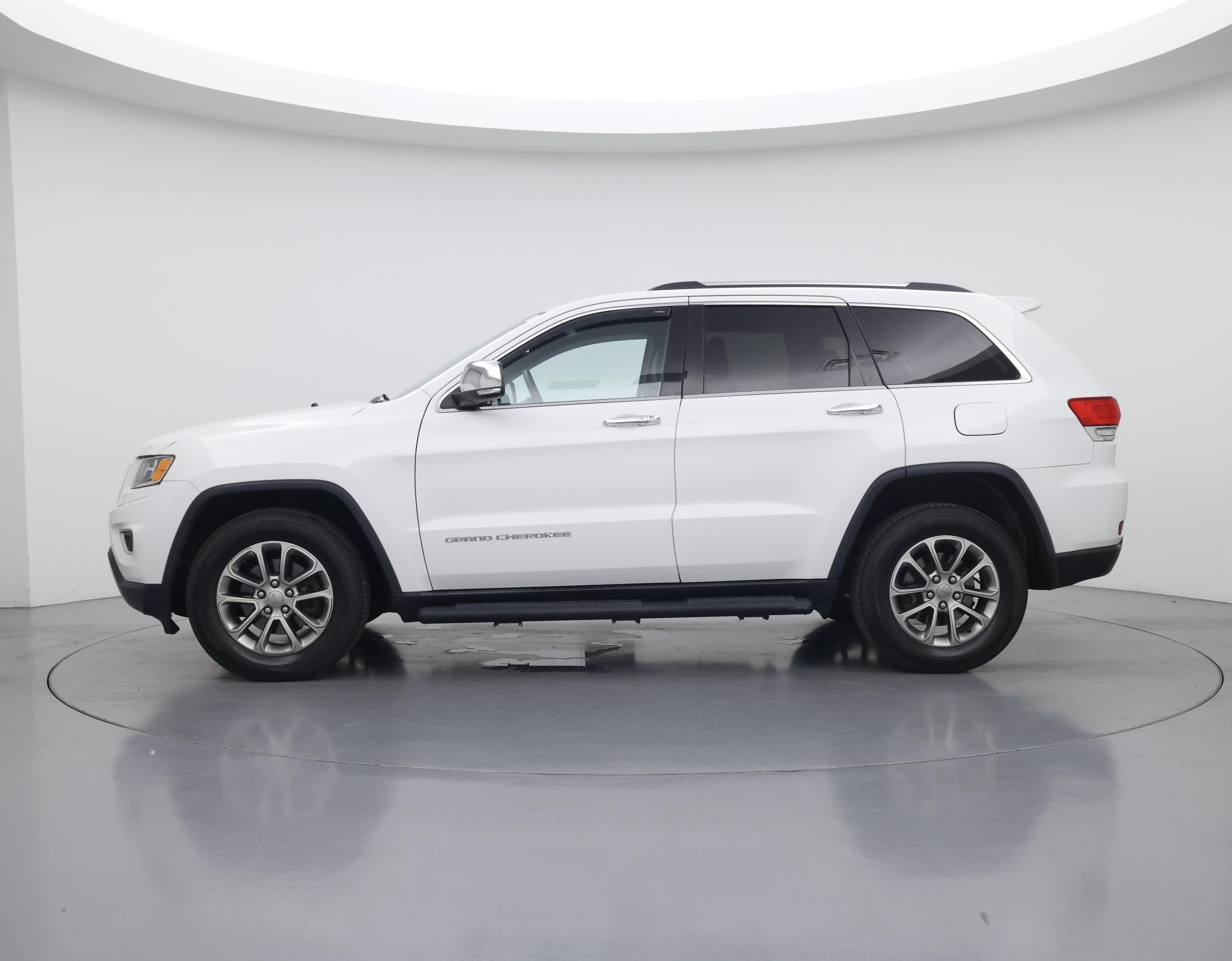 Thumbnail: 2015 Jeep Grand Cherokee - 3