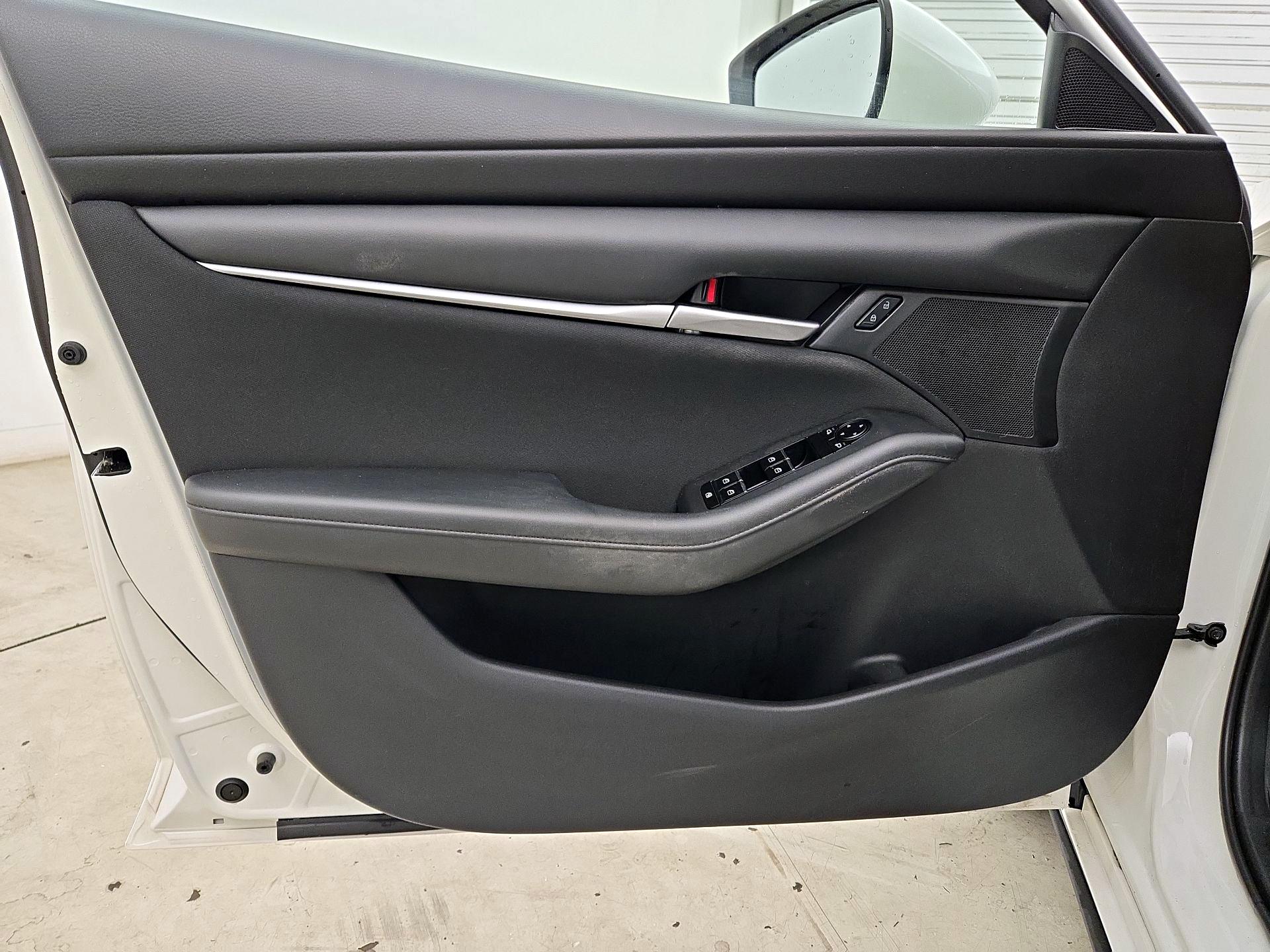 Thumbnail: 2021 Mazda Mazda3 - 12