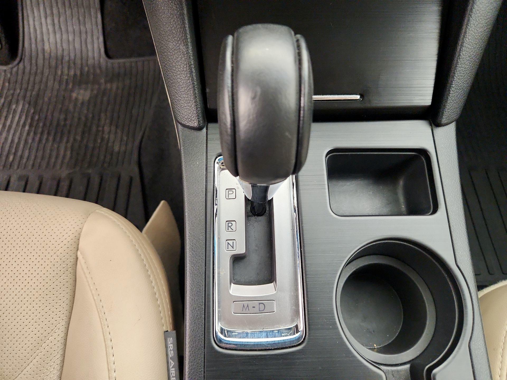 Thumbnail: 2015 Subaru Outback - 17