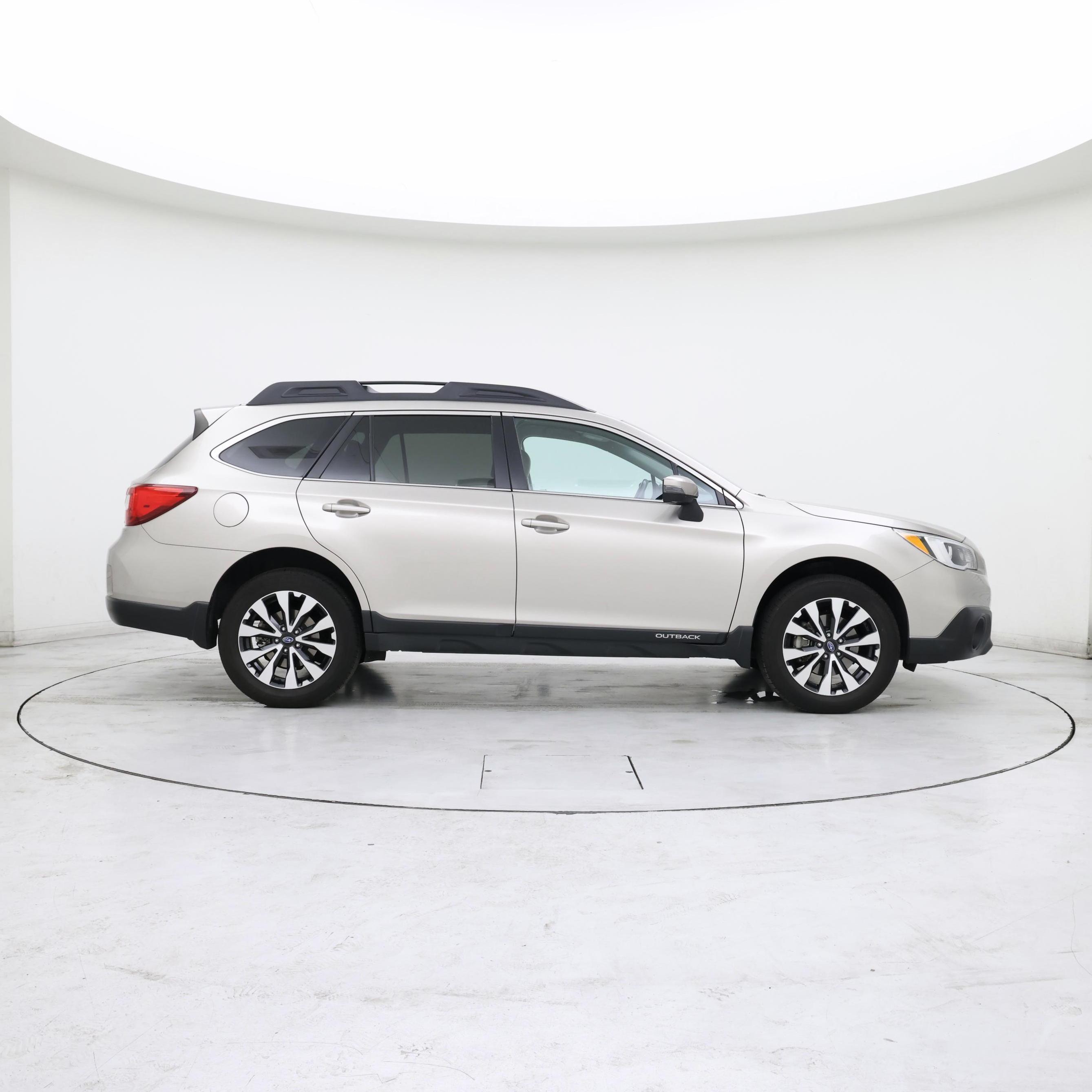 Thumbnail: 2015 Subaru Outback - 7