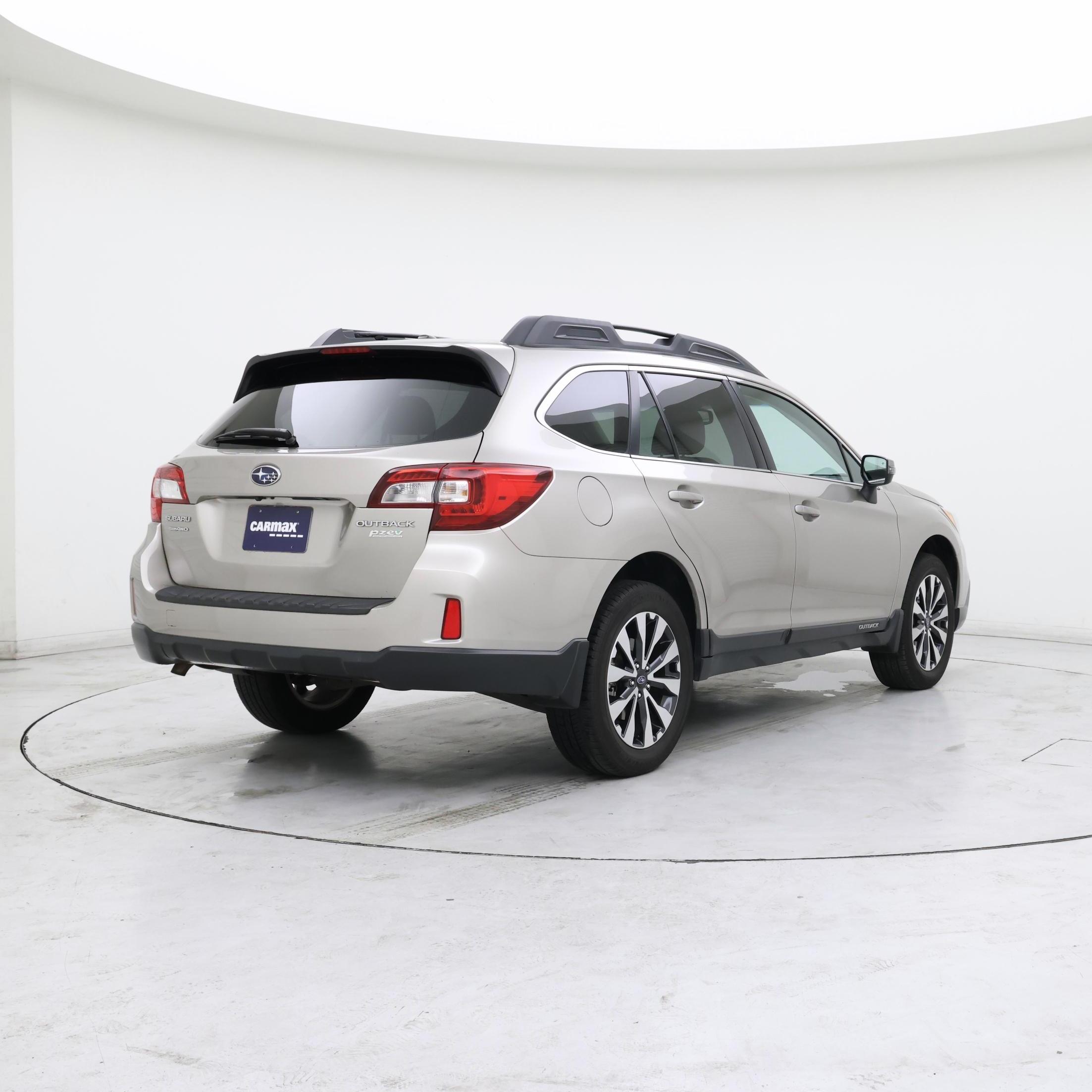 Thumbnail: 2015 Subaru Outback - 8