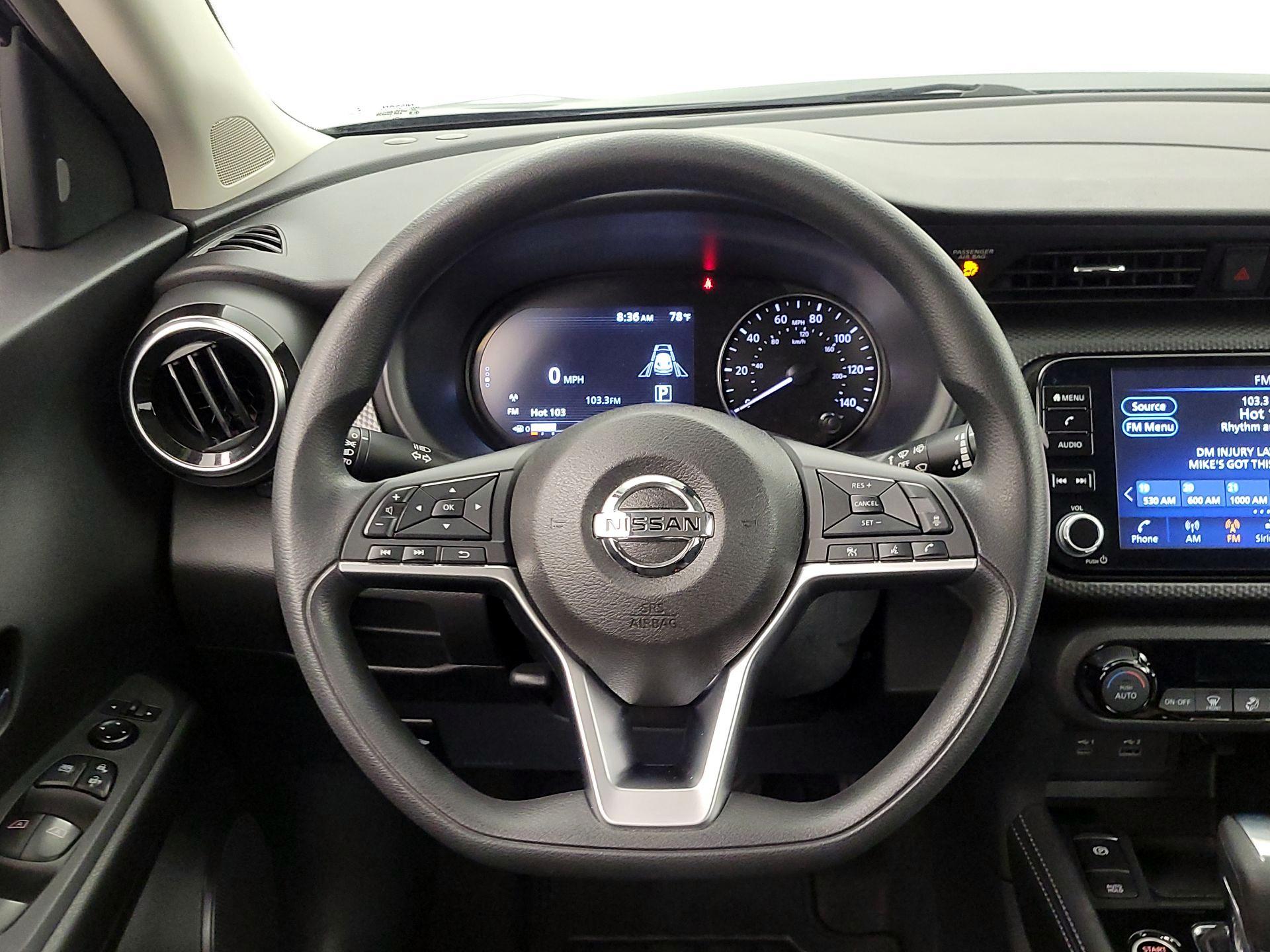 Thumbnail: 2021 Nissan Kicks - 10