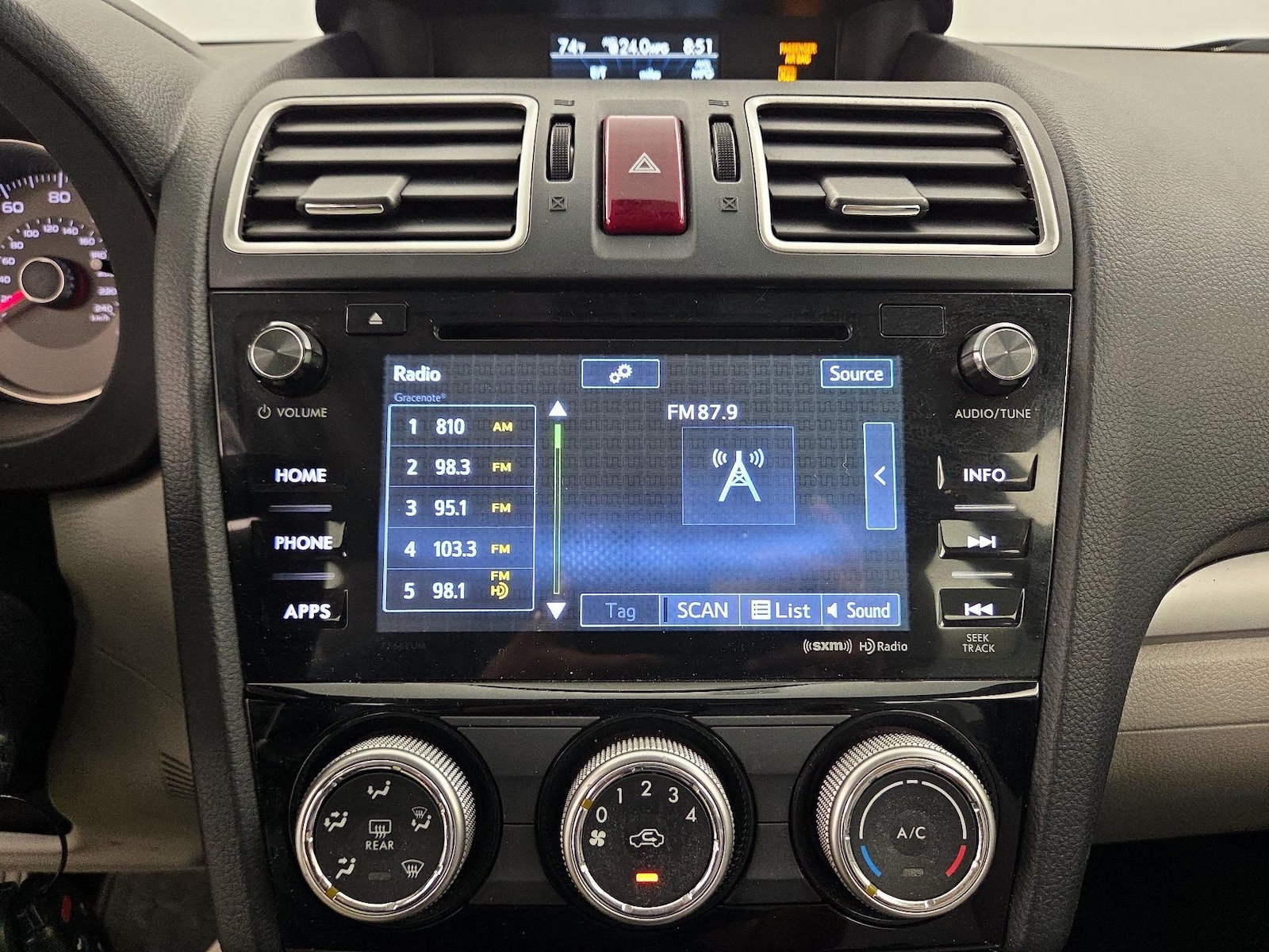 2016 Subaru Forester i Premium - Photo 16