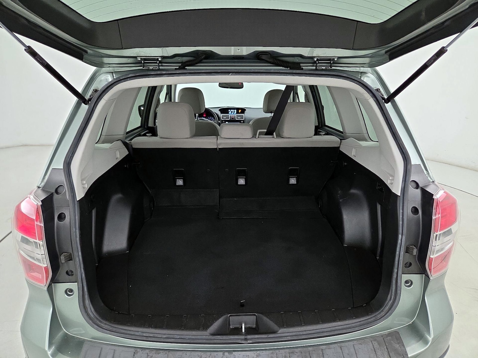 2016 Subaru Forester i Premium - Photo 22