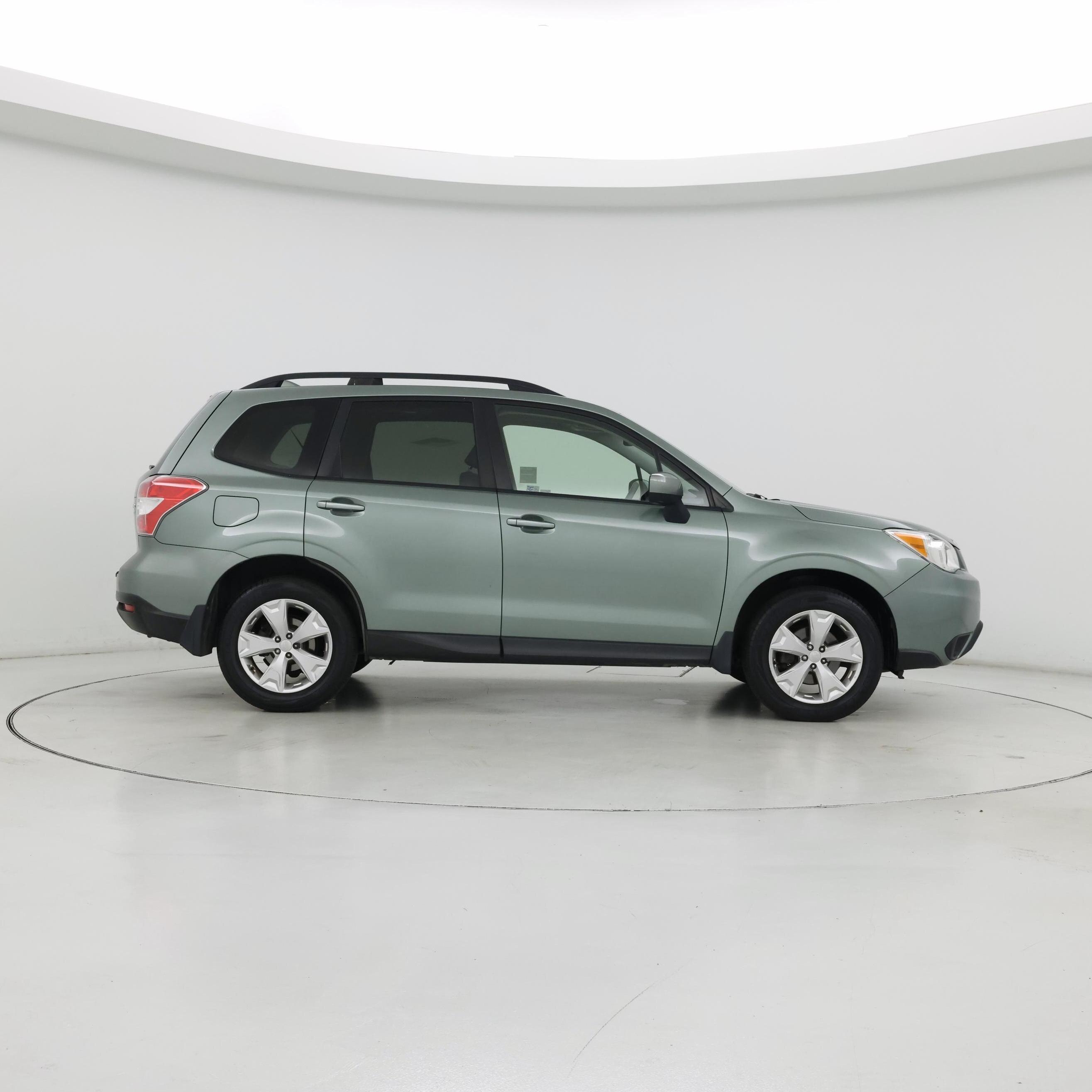 Thumbnail: 2016 Subaru Forester - 7