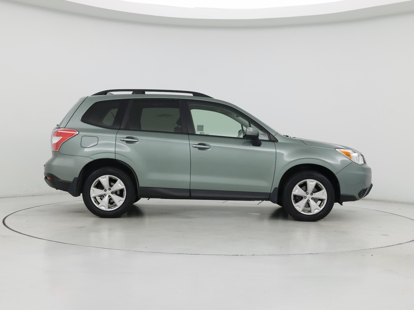 2016 Subaru Forester i Premium - Photo 8