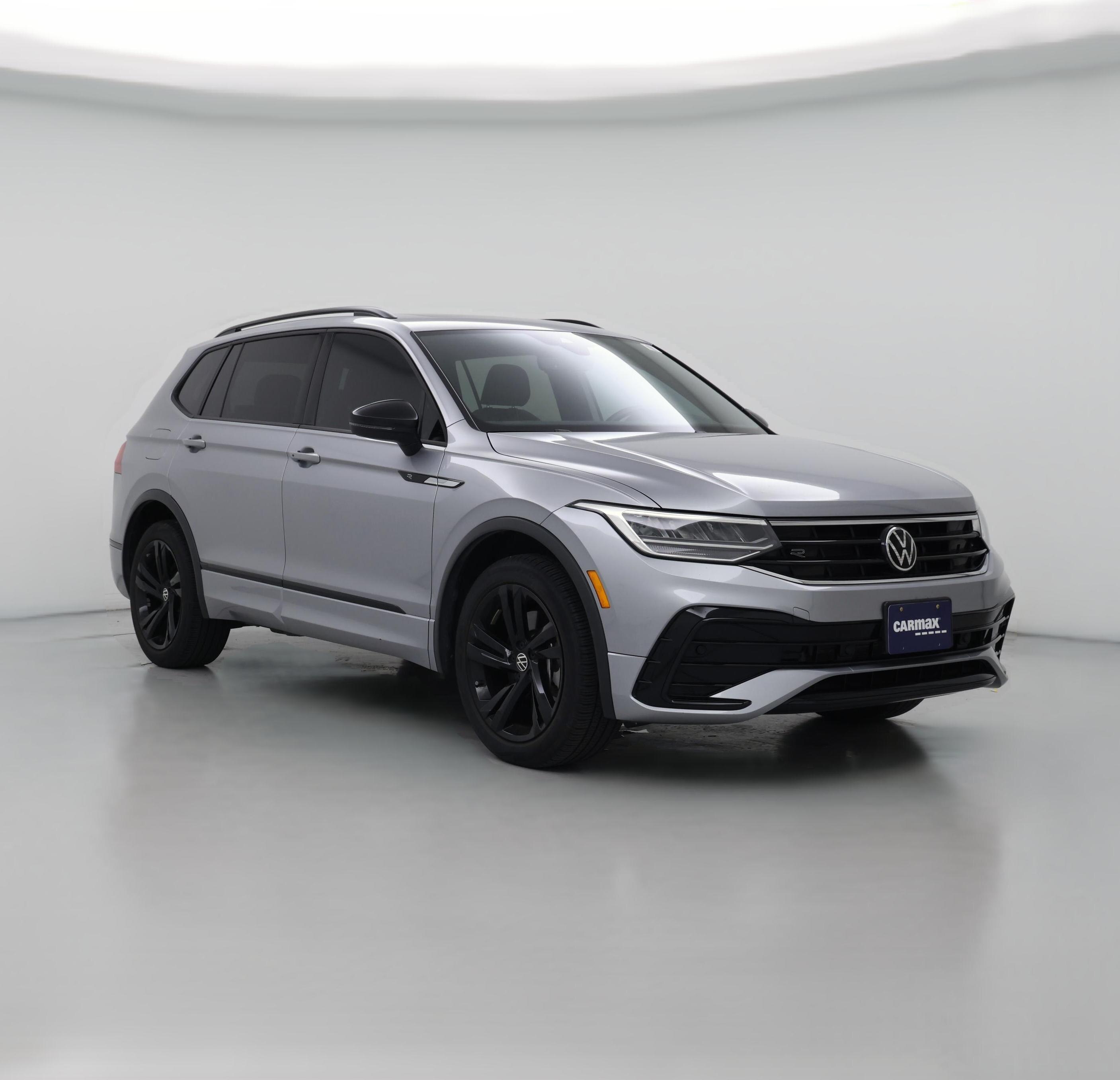 Thumbnail: 2023 Volkswagen Tiguan - 1