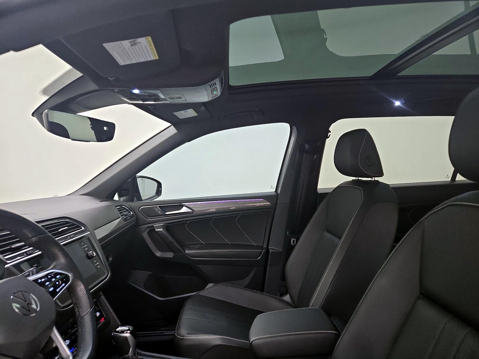 Thumbnail: 2023 Volkswagen Tiguan - 19