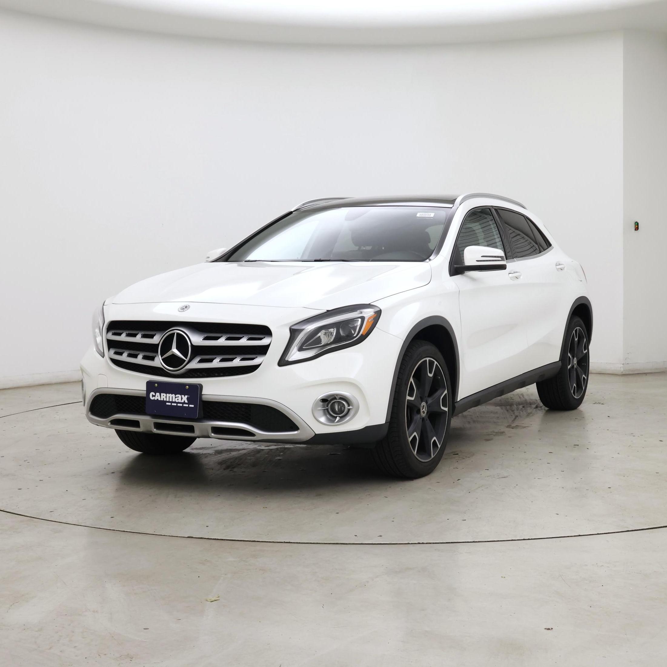 Thumbnail: 2020 Mercedes-Benz GLA - 4