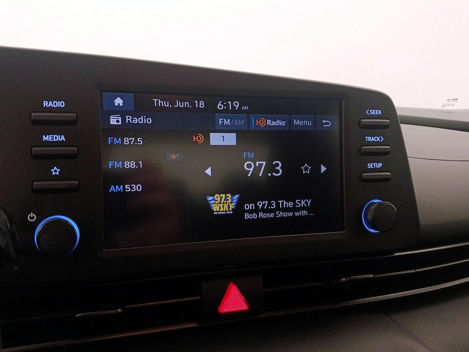 2025 Hyundai Elantra 16