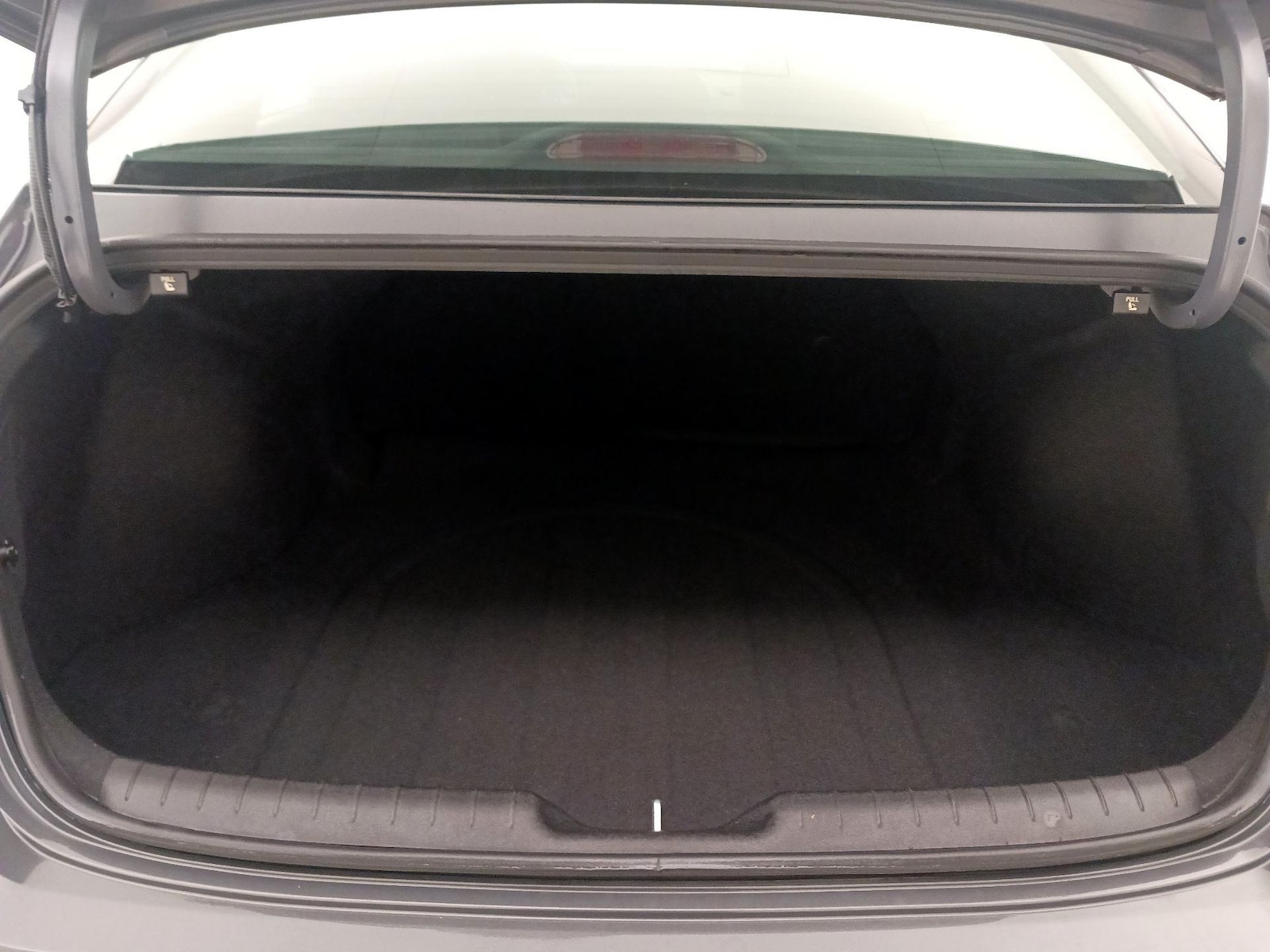 2025 Hyundai Elantra 21
