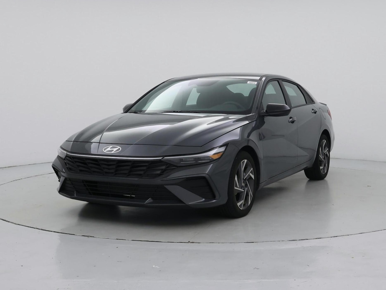 2025 Hyundai Elantra 5