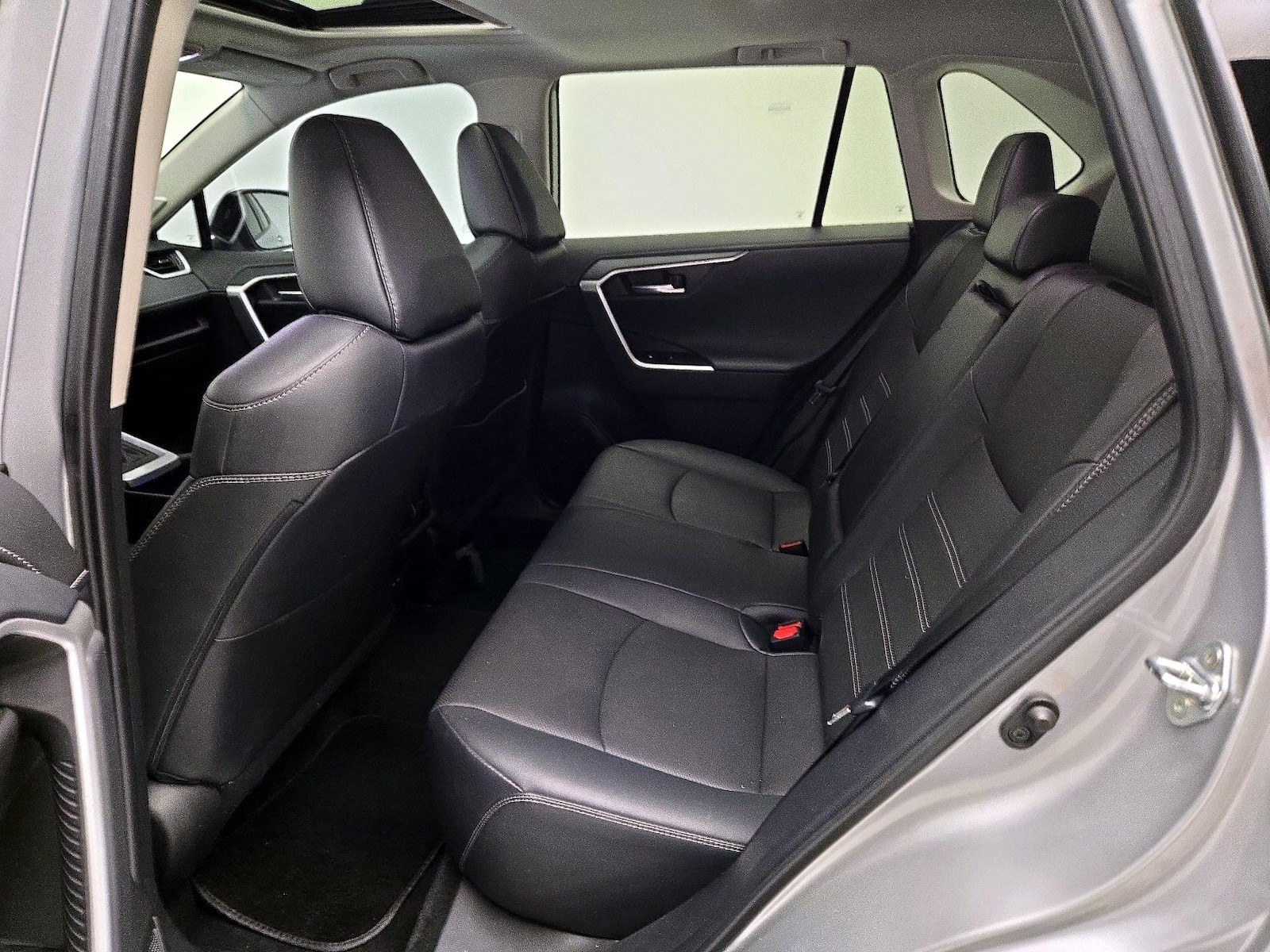 2024 Toyota RAV4 Limited - Photo 21