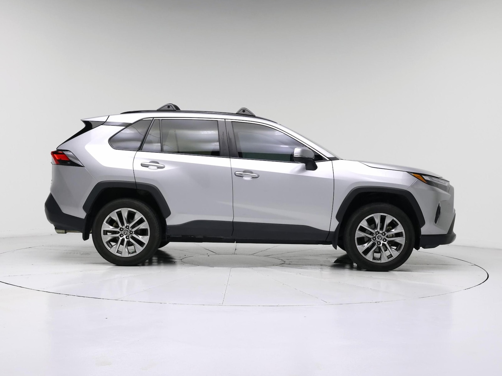 2024 Toyota RAV4 Limited - Photo 8