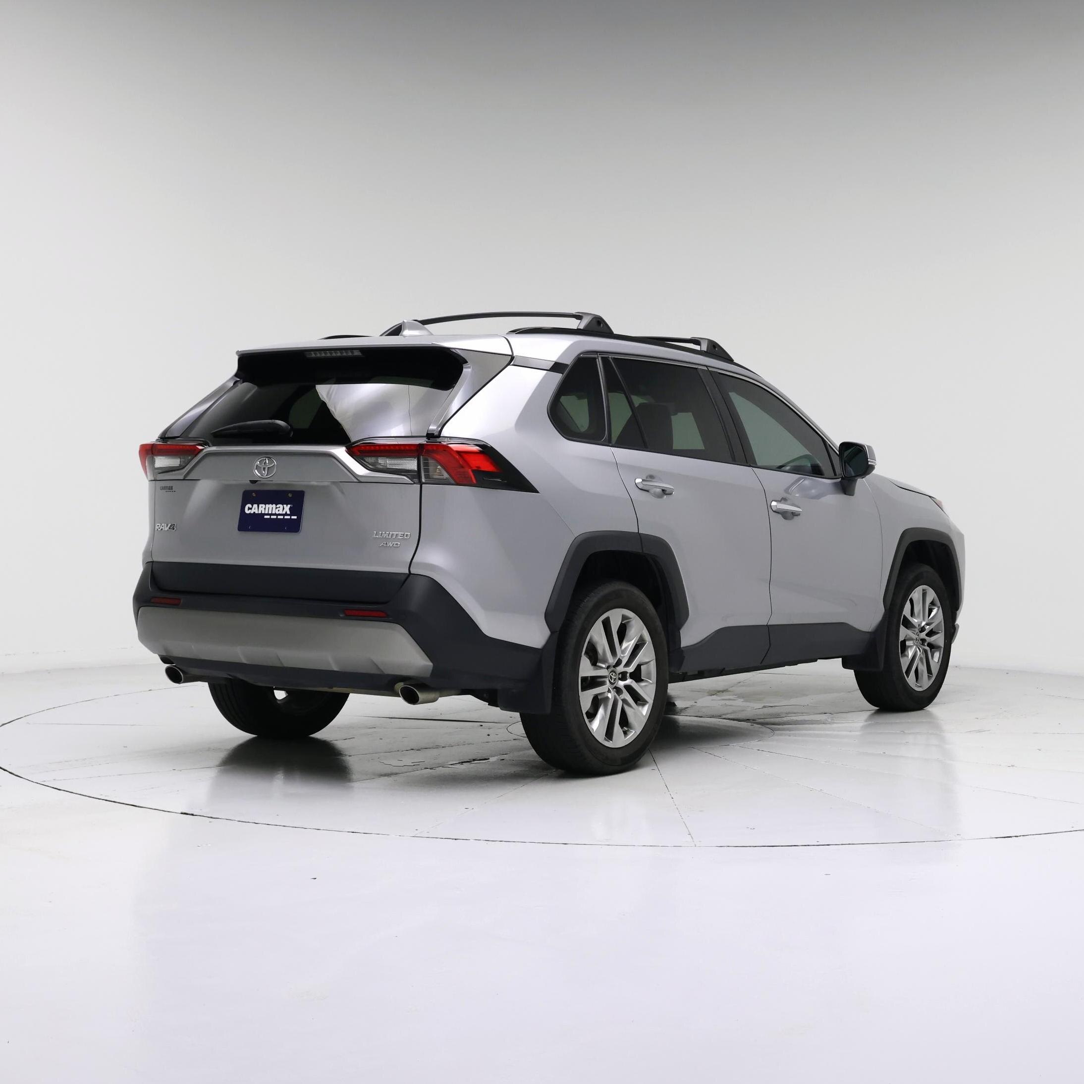Thumbnail: 2024 Toyota RAV4 - 8