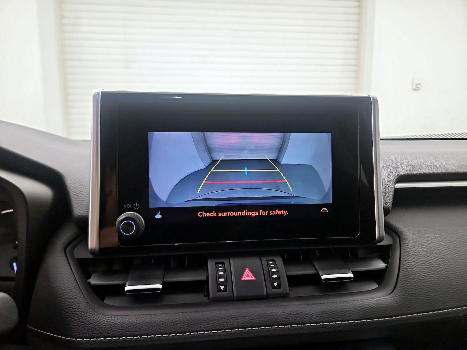 2024 Toyota RAV4 XLE Premium - Photo 15