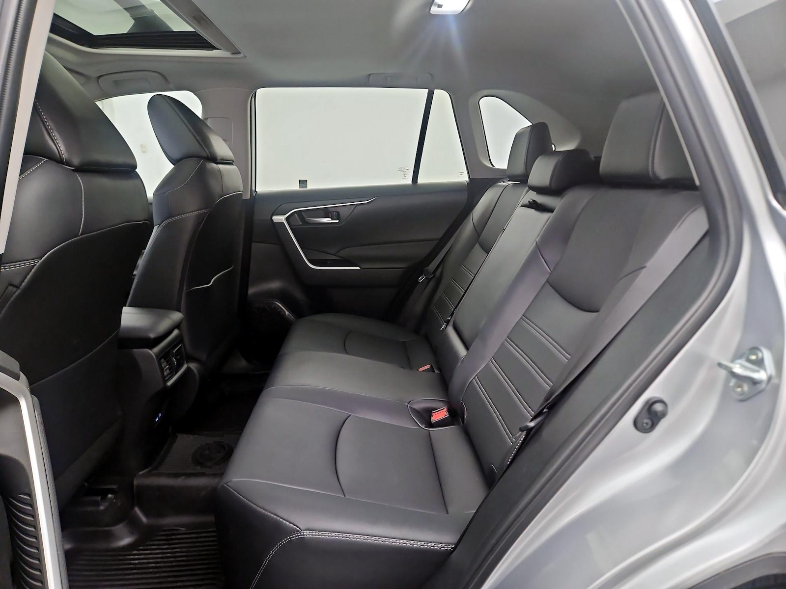 2024 Toyota RAV4 XLE Premium - Photo 21