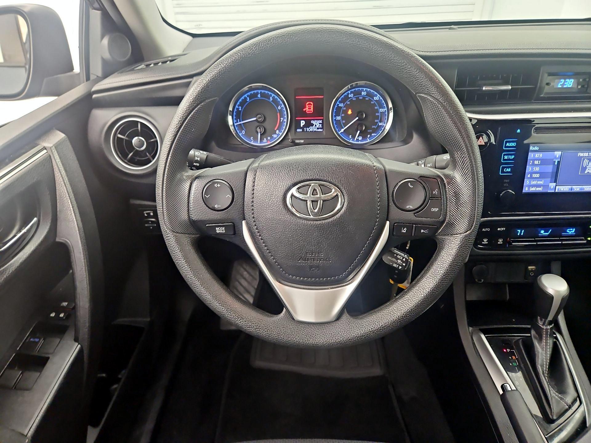 Thumbnail: 2019 Toyota Corolla - 10