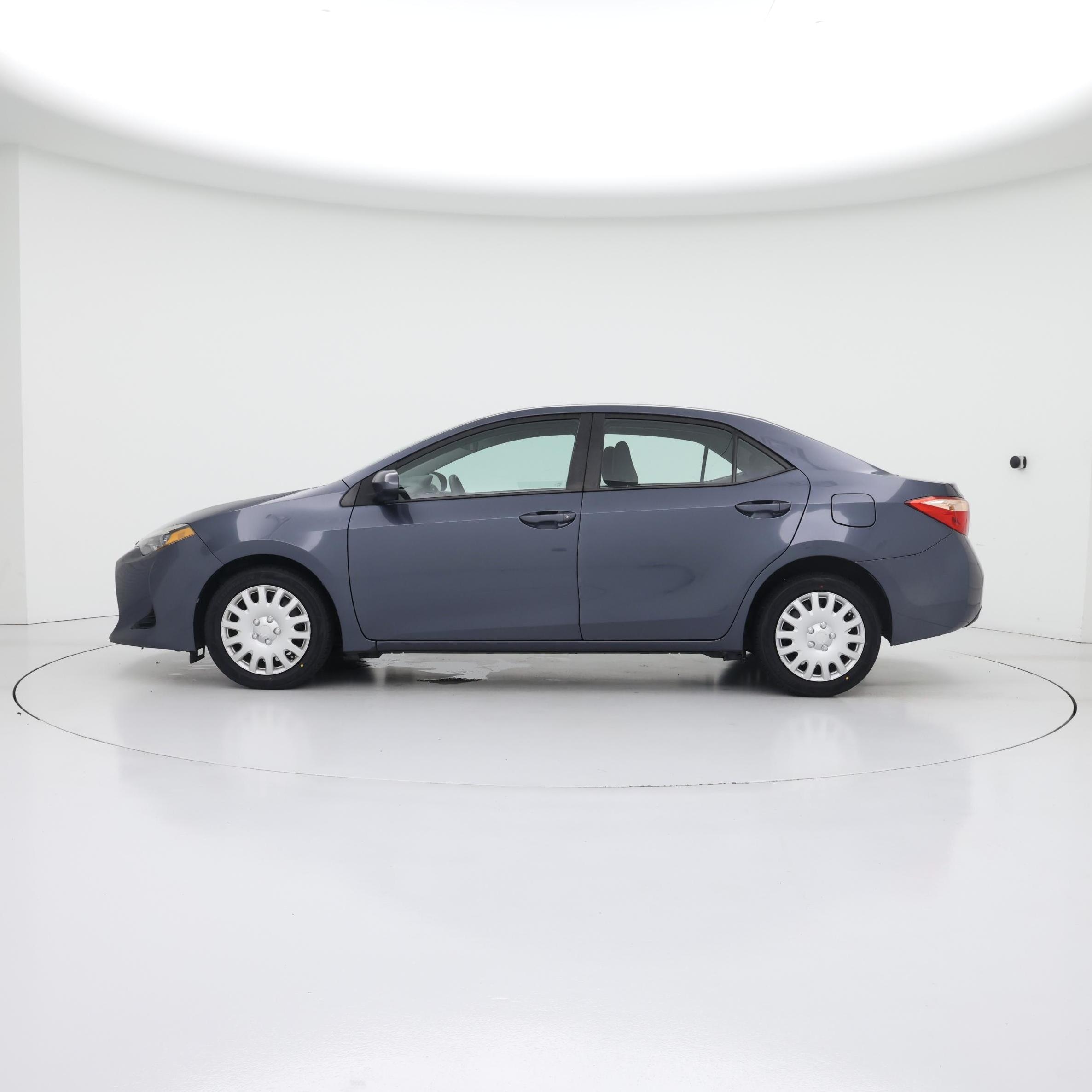 Thumbnail: 2019 Toyota Corolla - 3