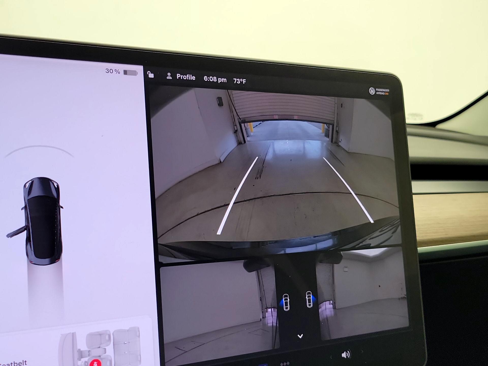 Thumbnail: 2022 Tesla Model 3 - 14