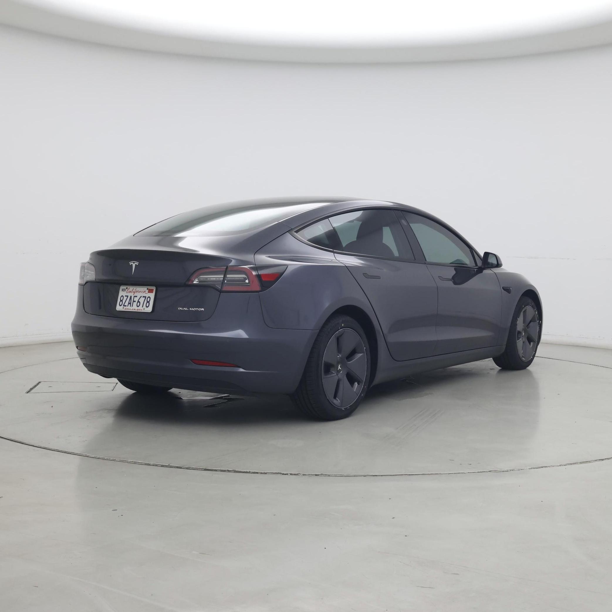 Thumbnail: 2022 Tesla Model 3 - 8
