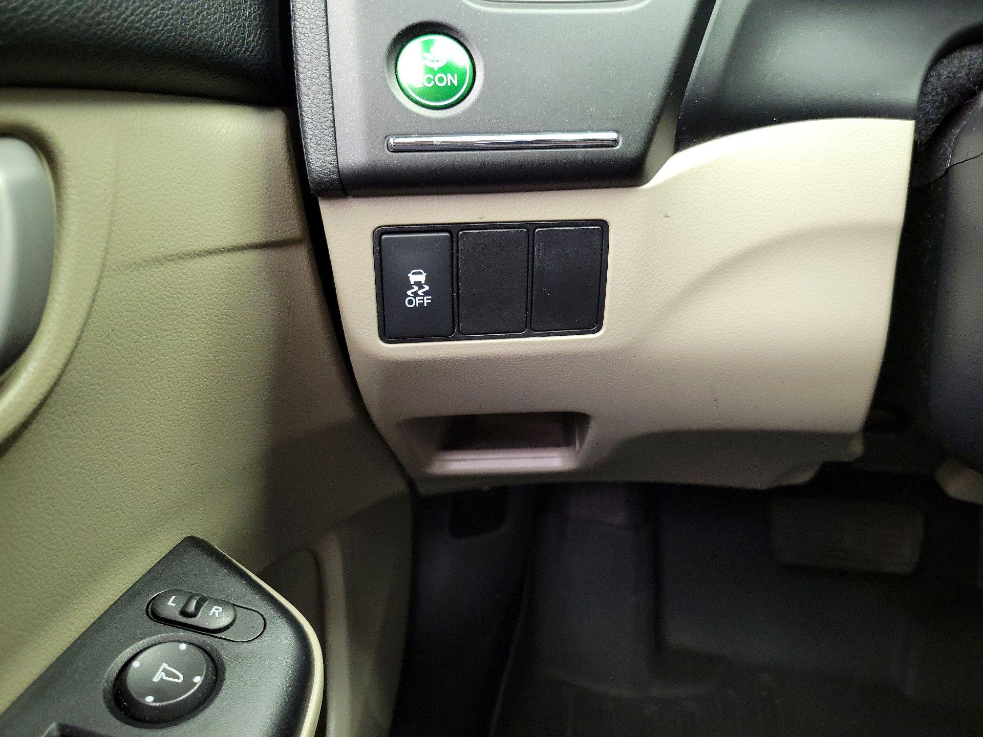 Thumbnail: 2014 Honda Civic - 13