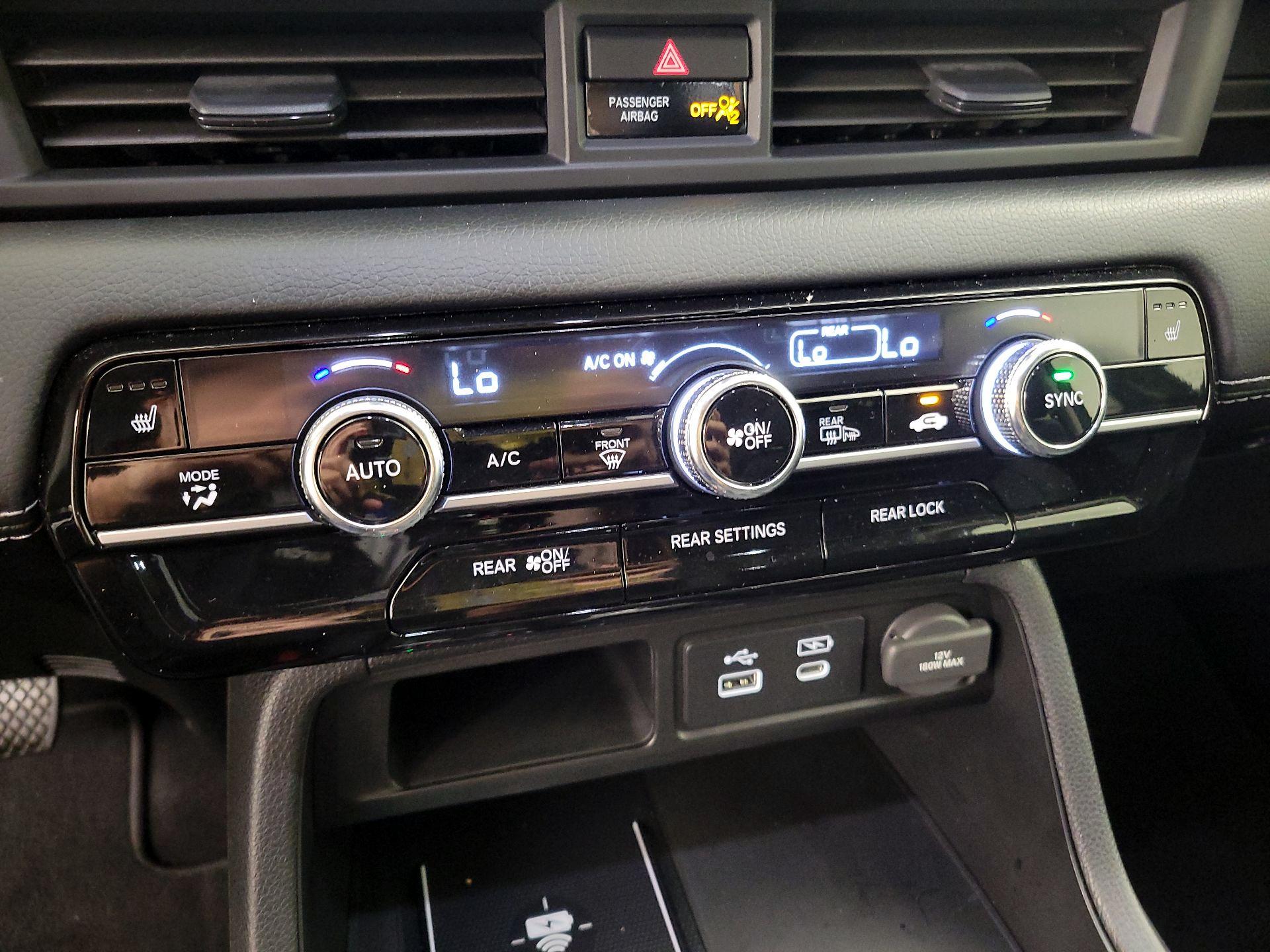 Thumbnail: 2024 Honda Pilot - 17