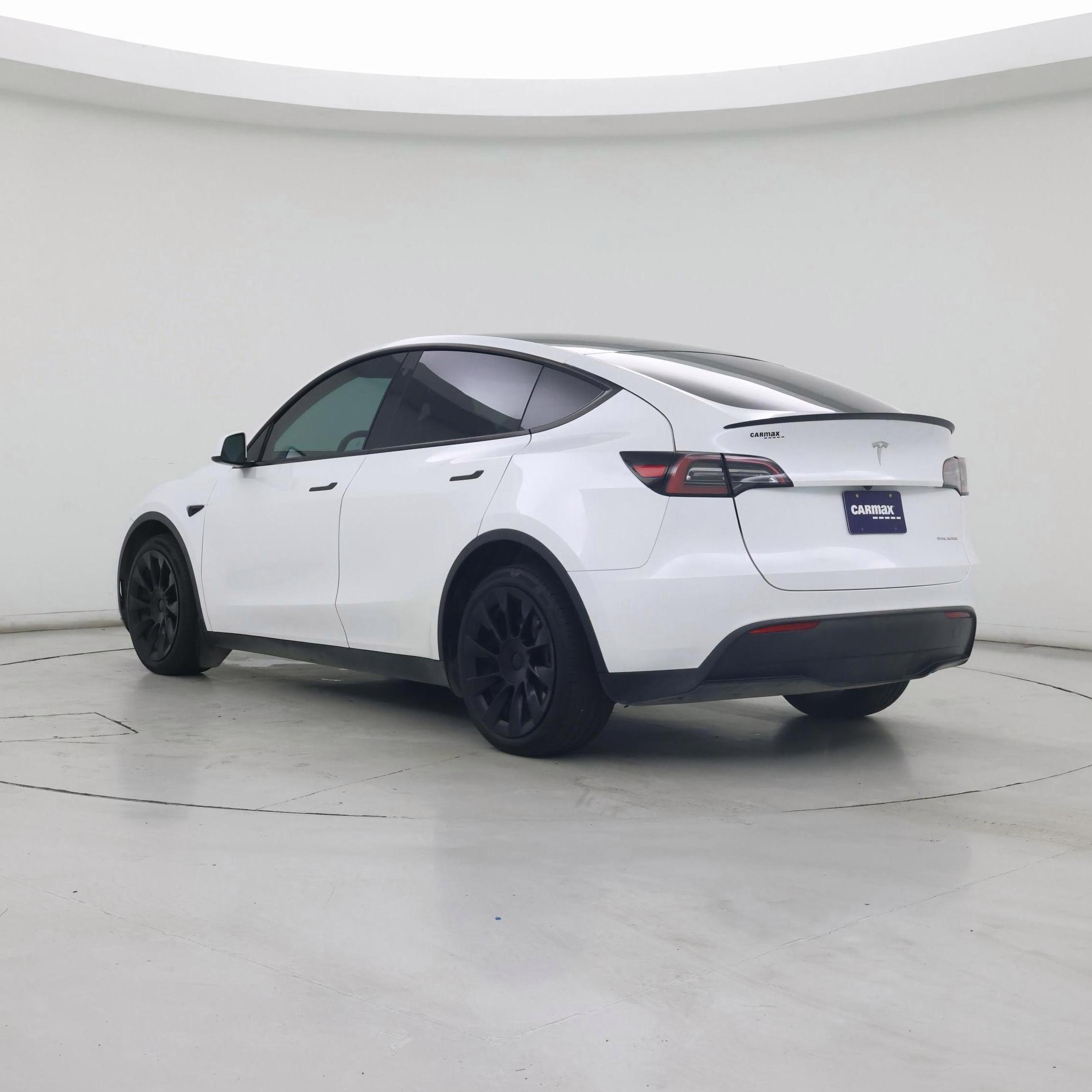 Thumbnail: 2023 Tesla Model Y - 2
