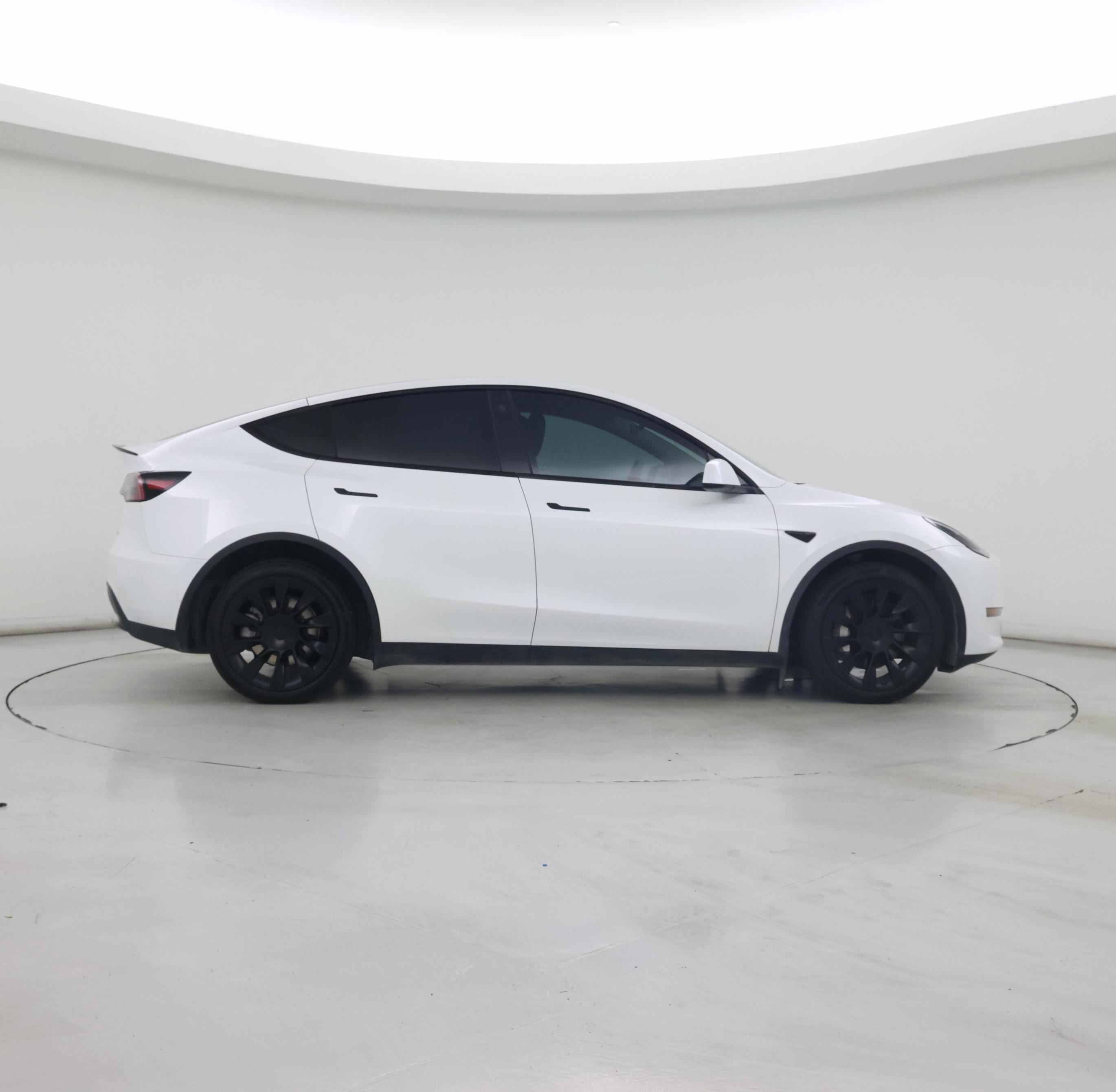 Thumbnail: 2023 Tesla Model Y - 7