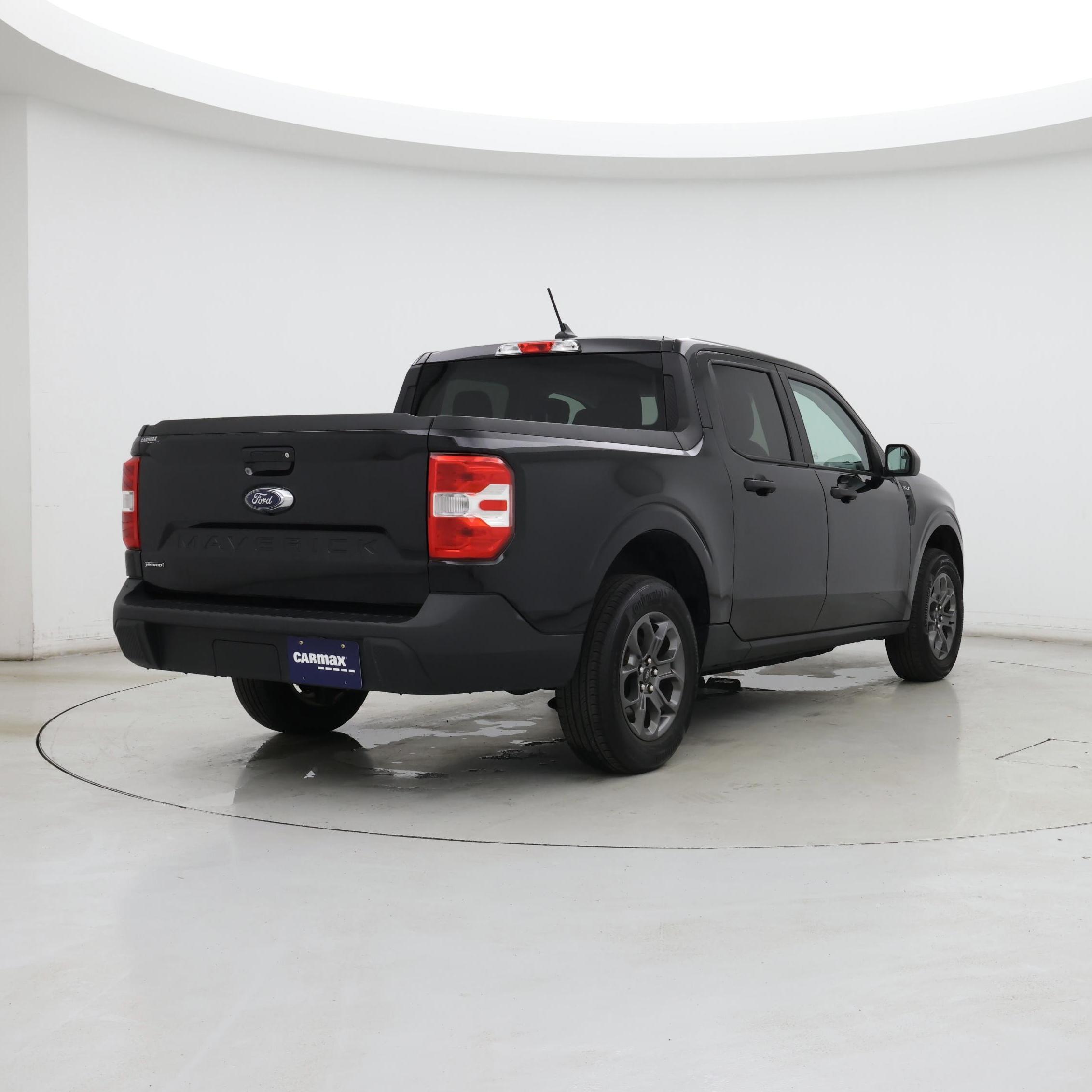 Thumbnail: 2022 Ford Maverick - 8
