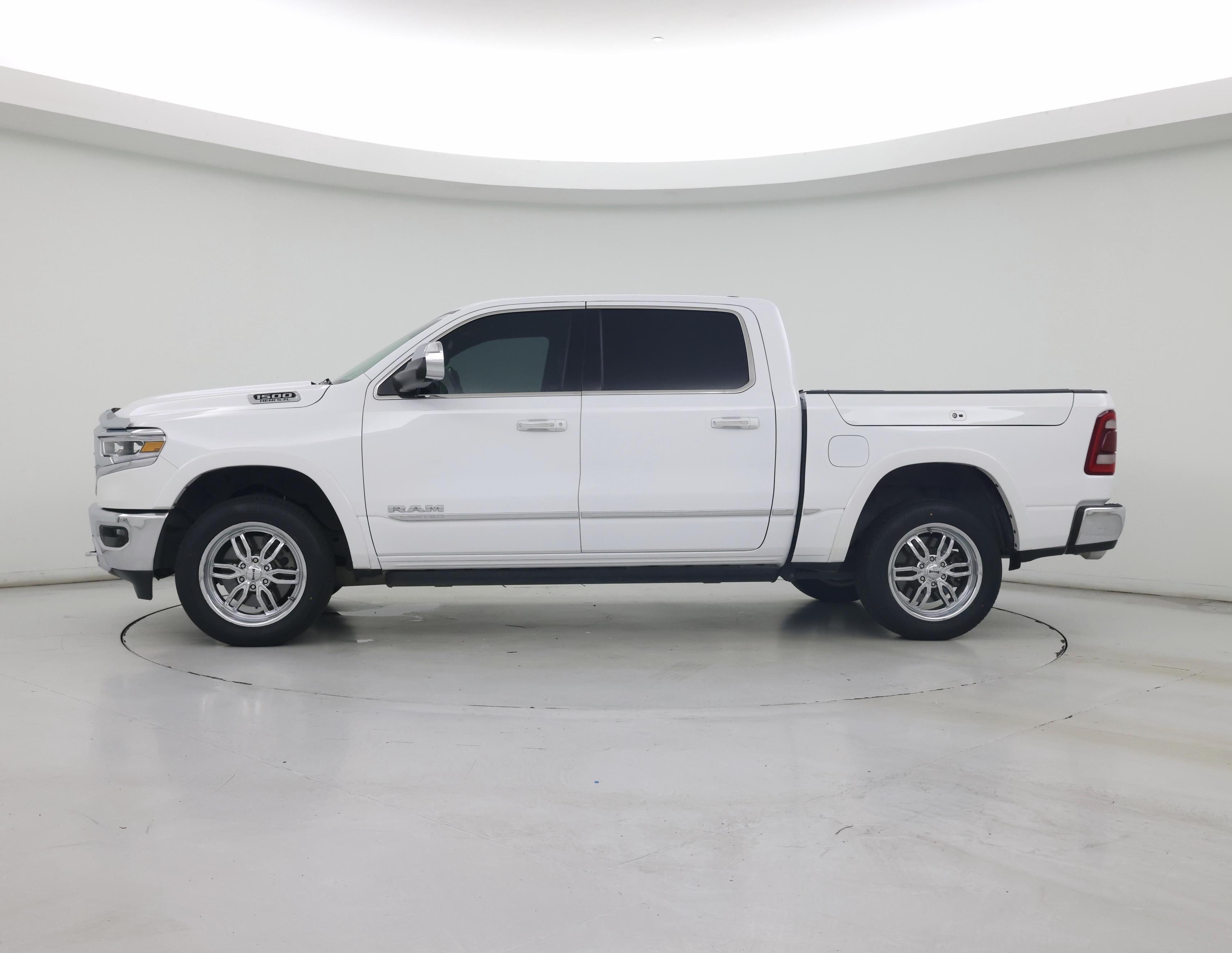 Thumbnail: 2022 RAM 1500 - 3