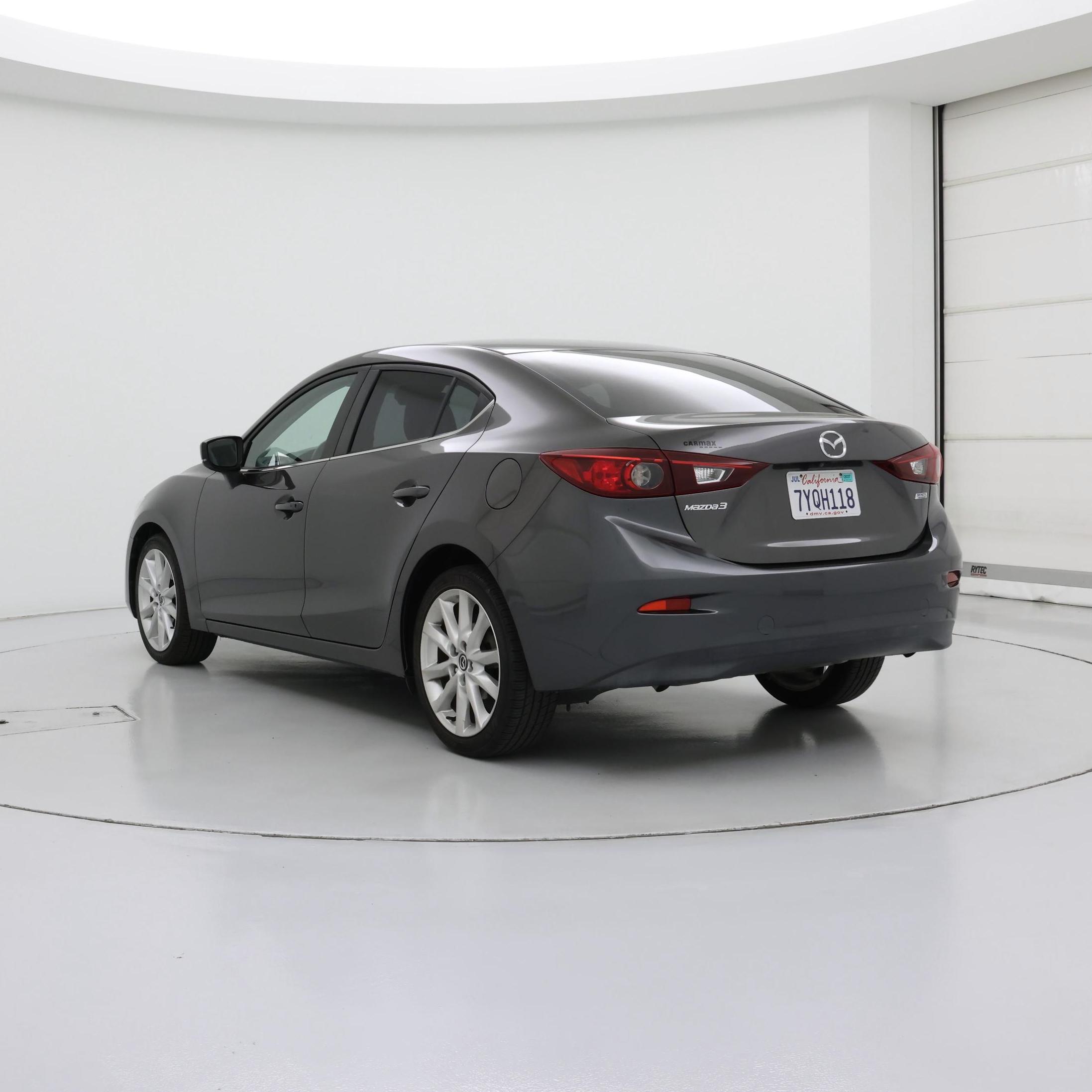 Thumbnail: 2017 Mazda Mazda3 - 2