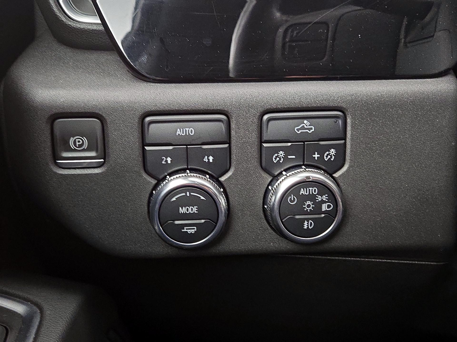Thumbnail: 2022 GMC Sierra 1500 - 13